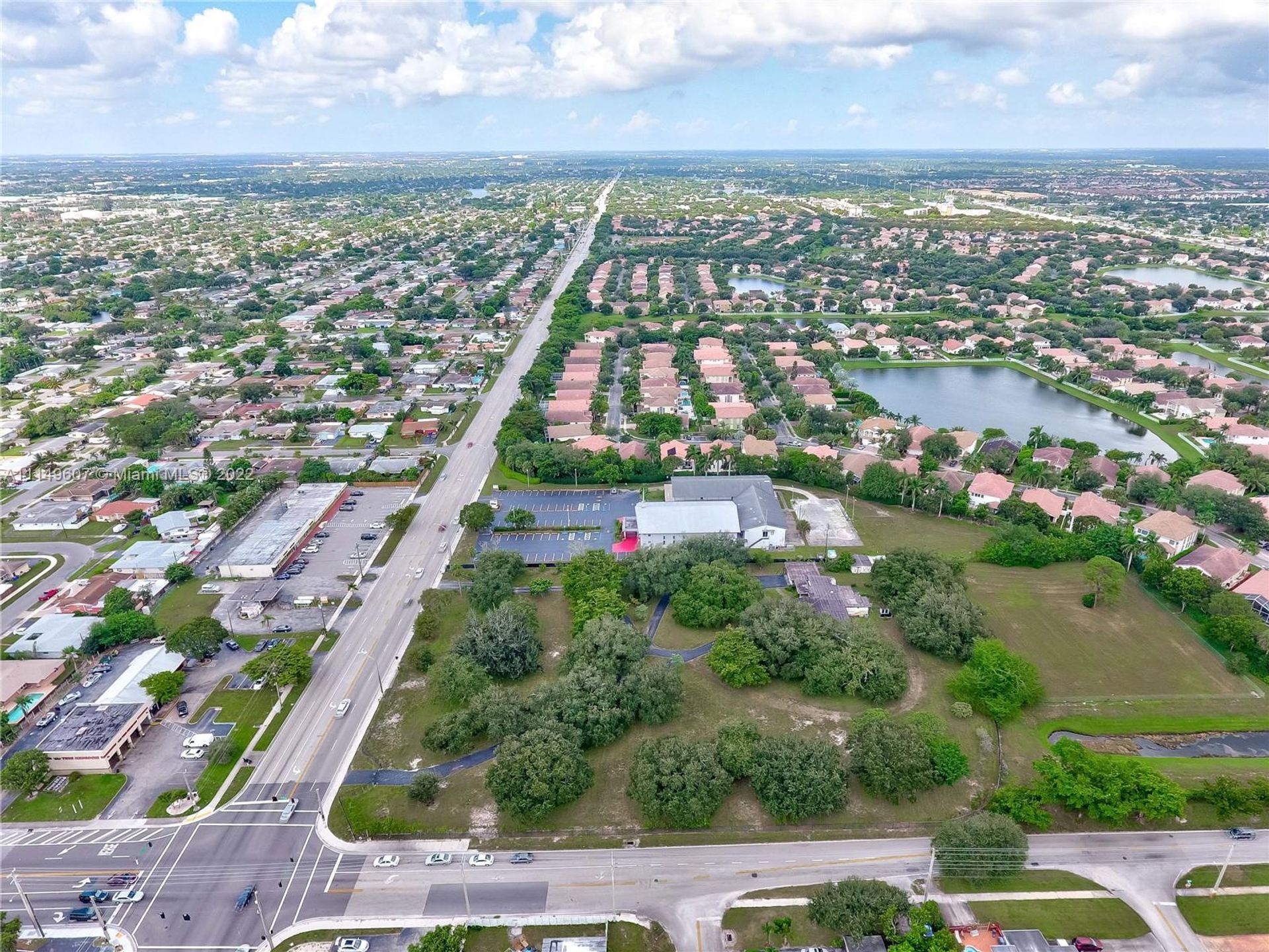 Land in Pembroke Pines, Florida 11621943