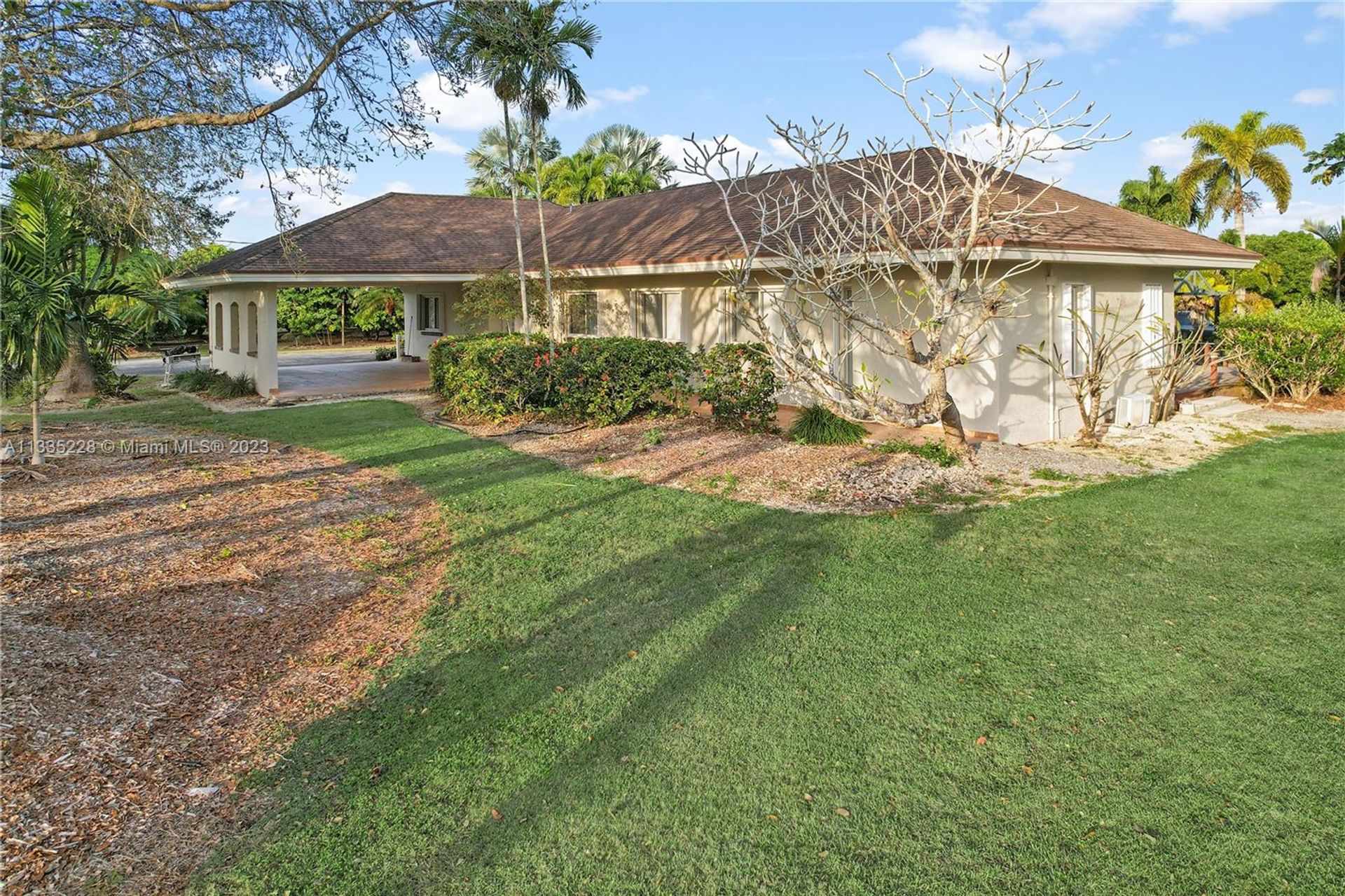 rumah dalam Redland, Florida 11621954