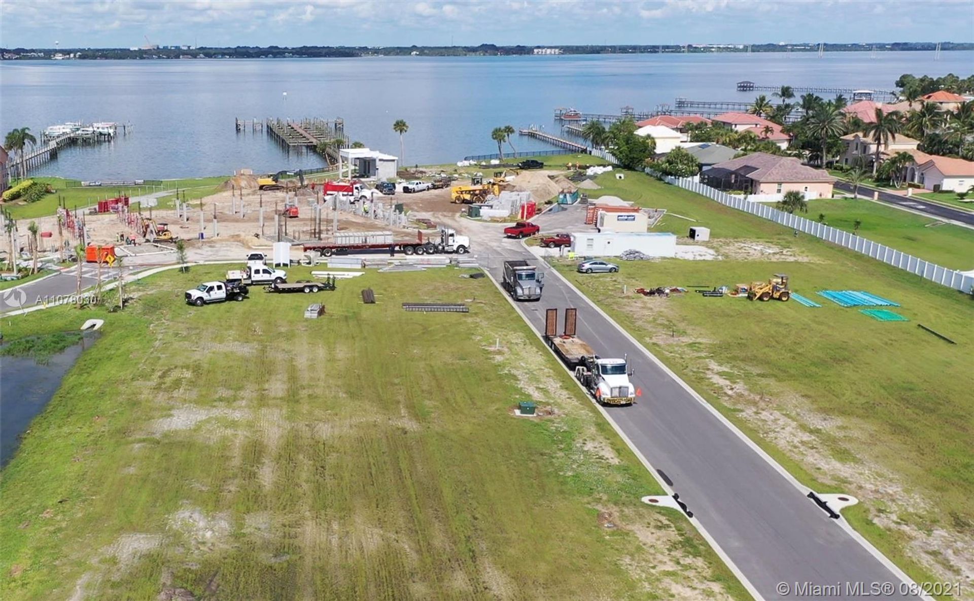 Condominium in Melbourne Beach, Florida 11621969