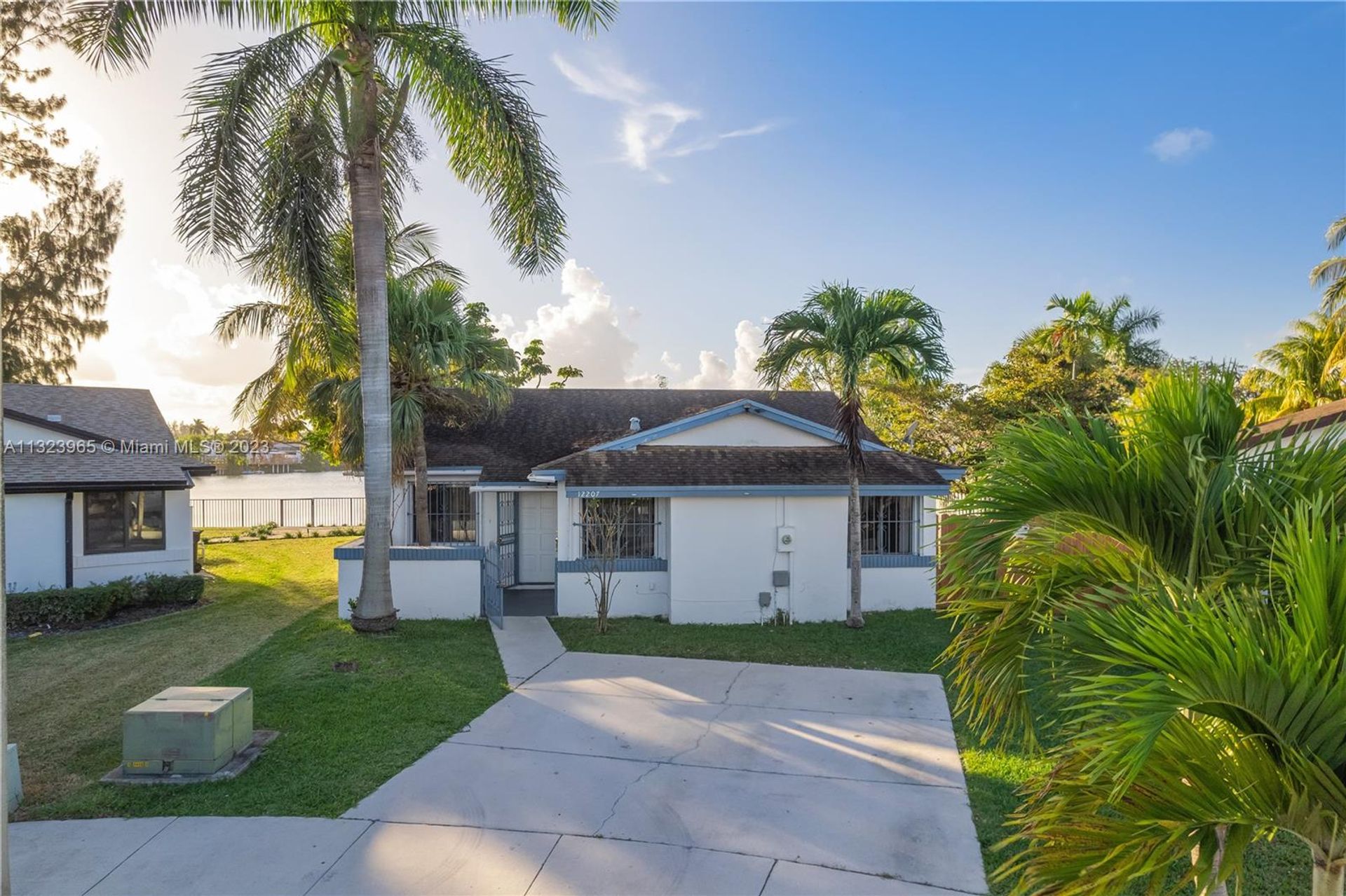 casa no Alturas do Sul de Miami, Flórida 11621983