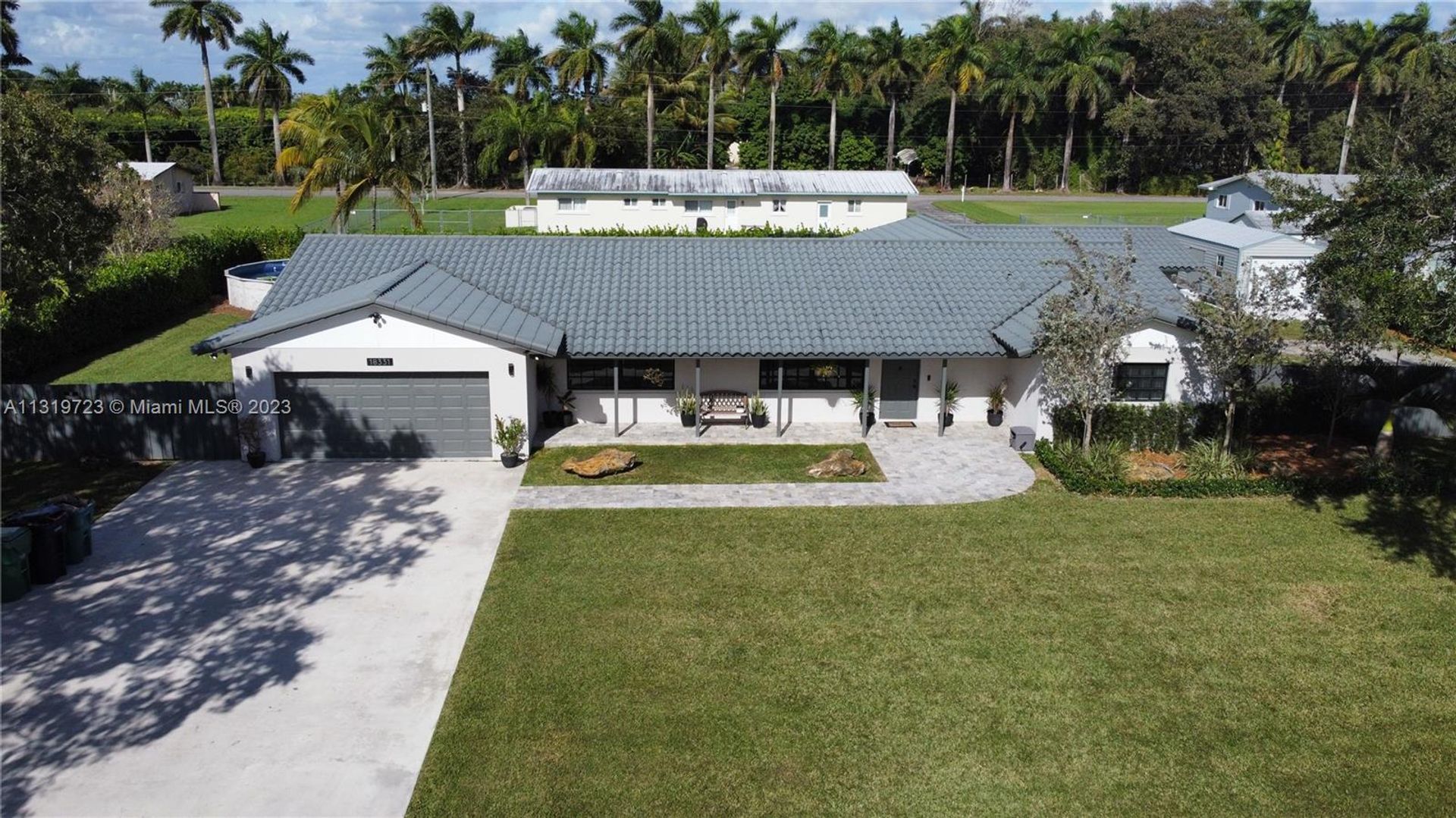 بيت في Homestead, Florida 11621984