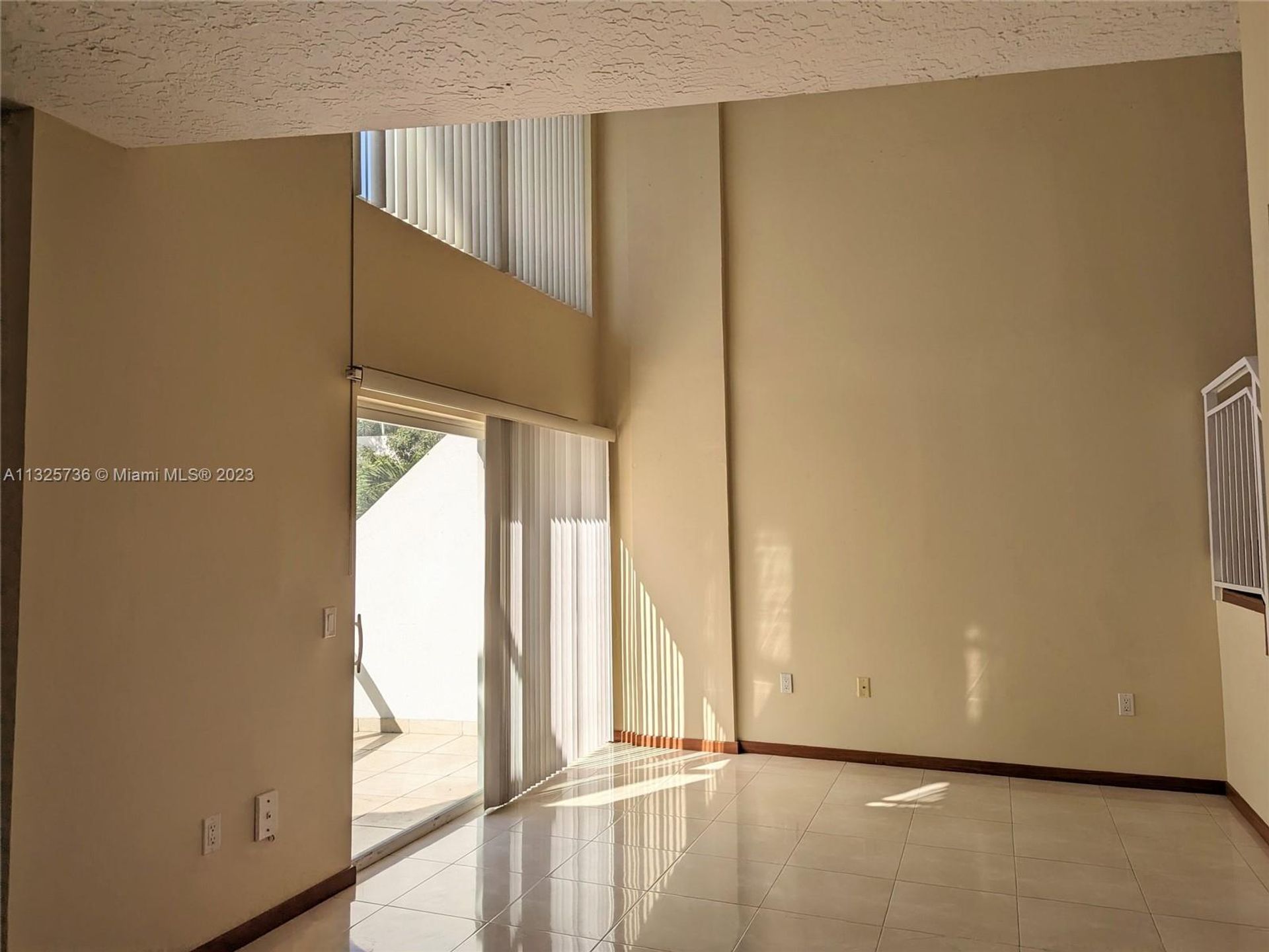 Residencial en Miami, Florida 11622015