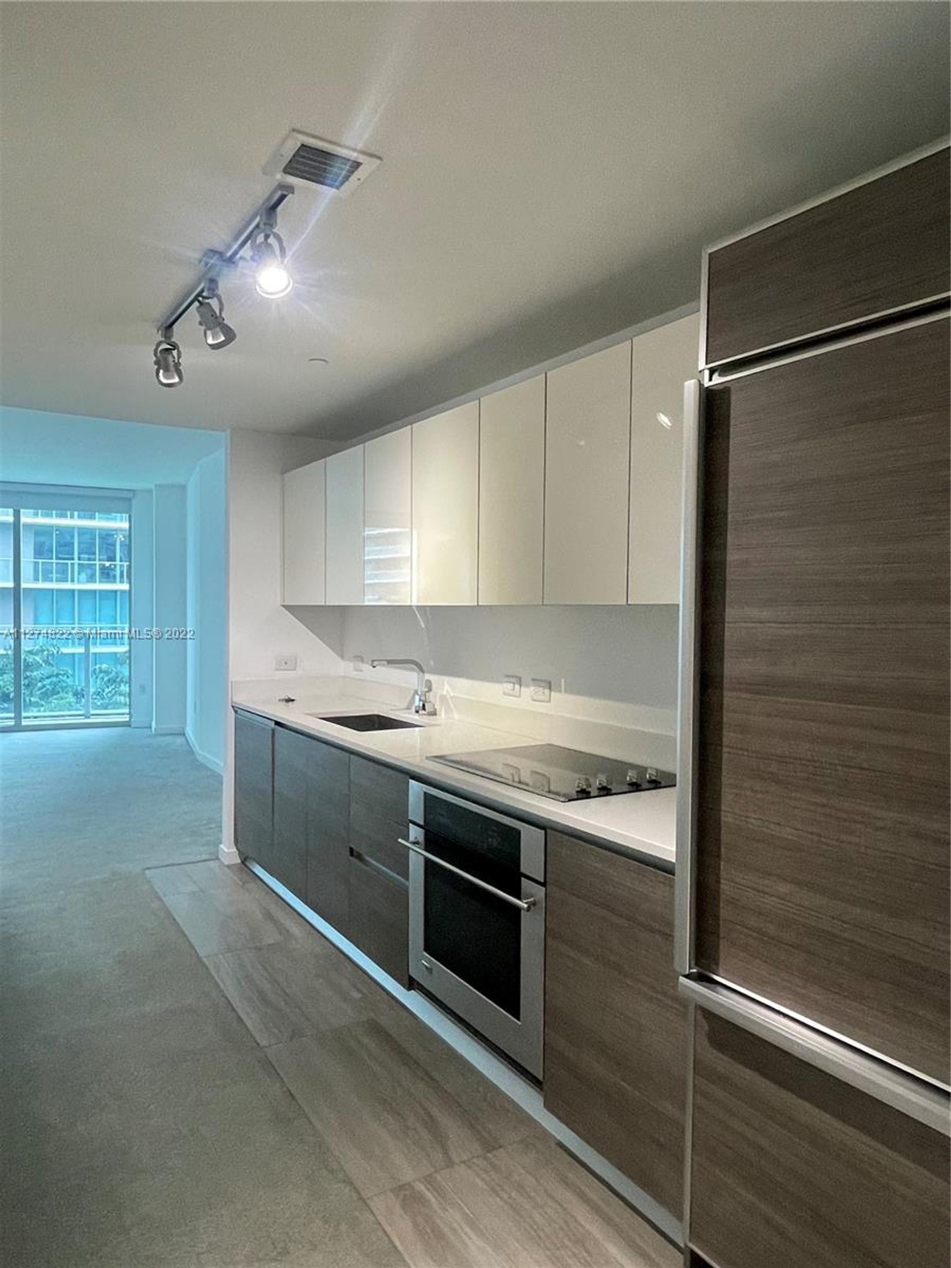 Condominium in Miami, Florida 11622070