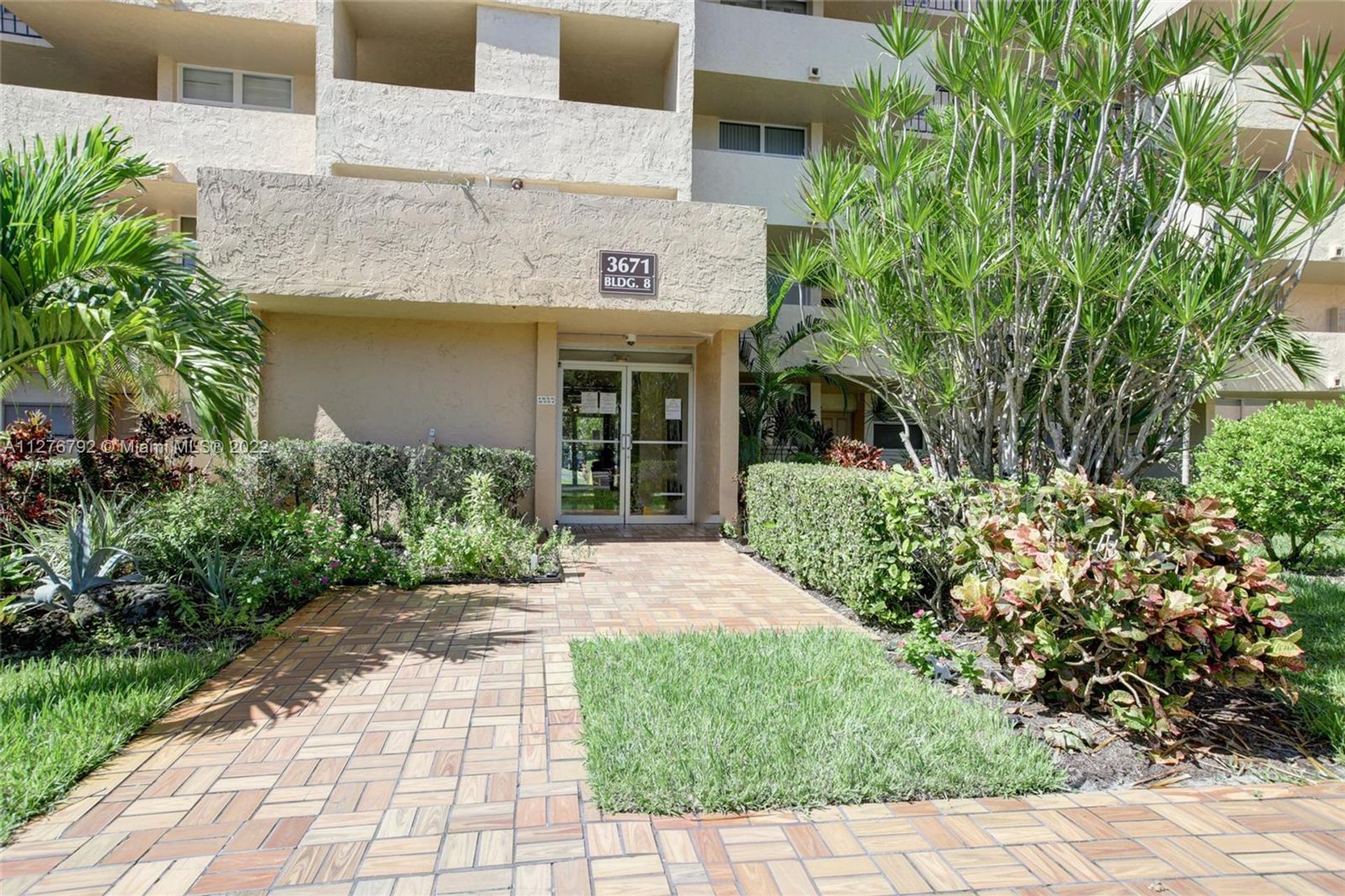 Condominium in Lauderhill, Florida 11622071