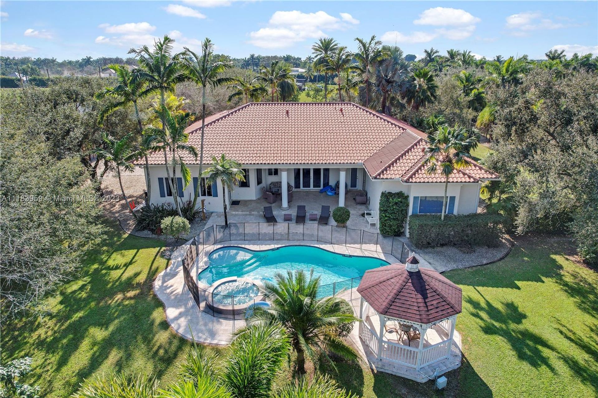 Residential in Miami, Florida 11622079