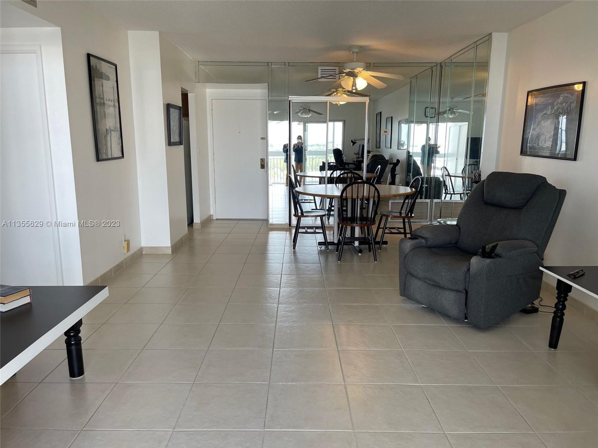 Condominio en Parque Pembroke, Florida 11622124