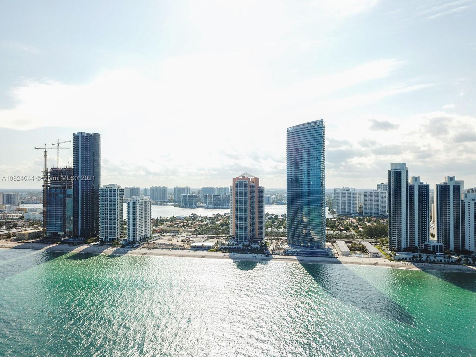 Кондоминиум в Sunny Isles Beach, Florida 11622138