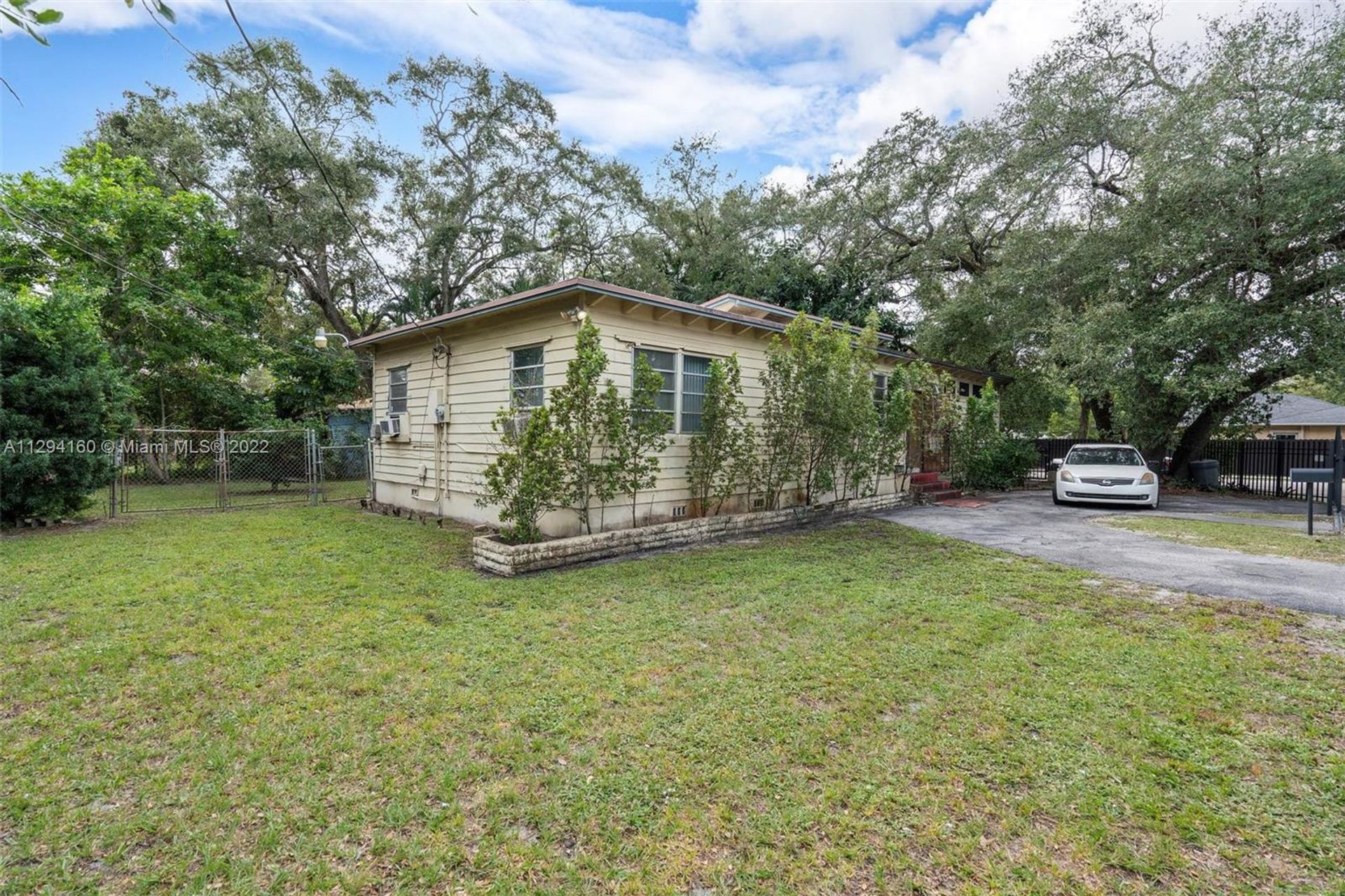 rumah dalam North Miami, Florida 11622170