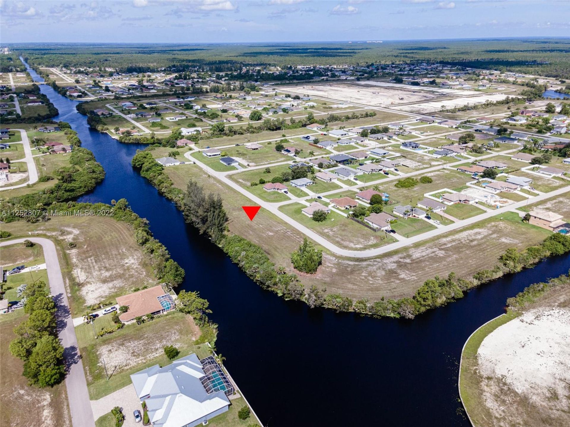 Tanah dalam Cape Coral, Florida 11622184