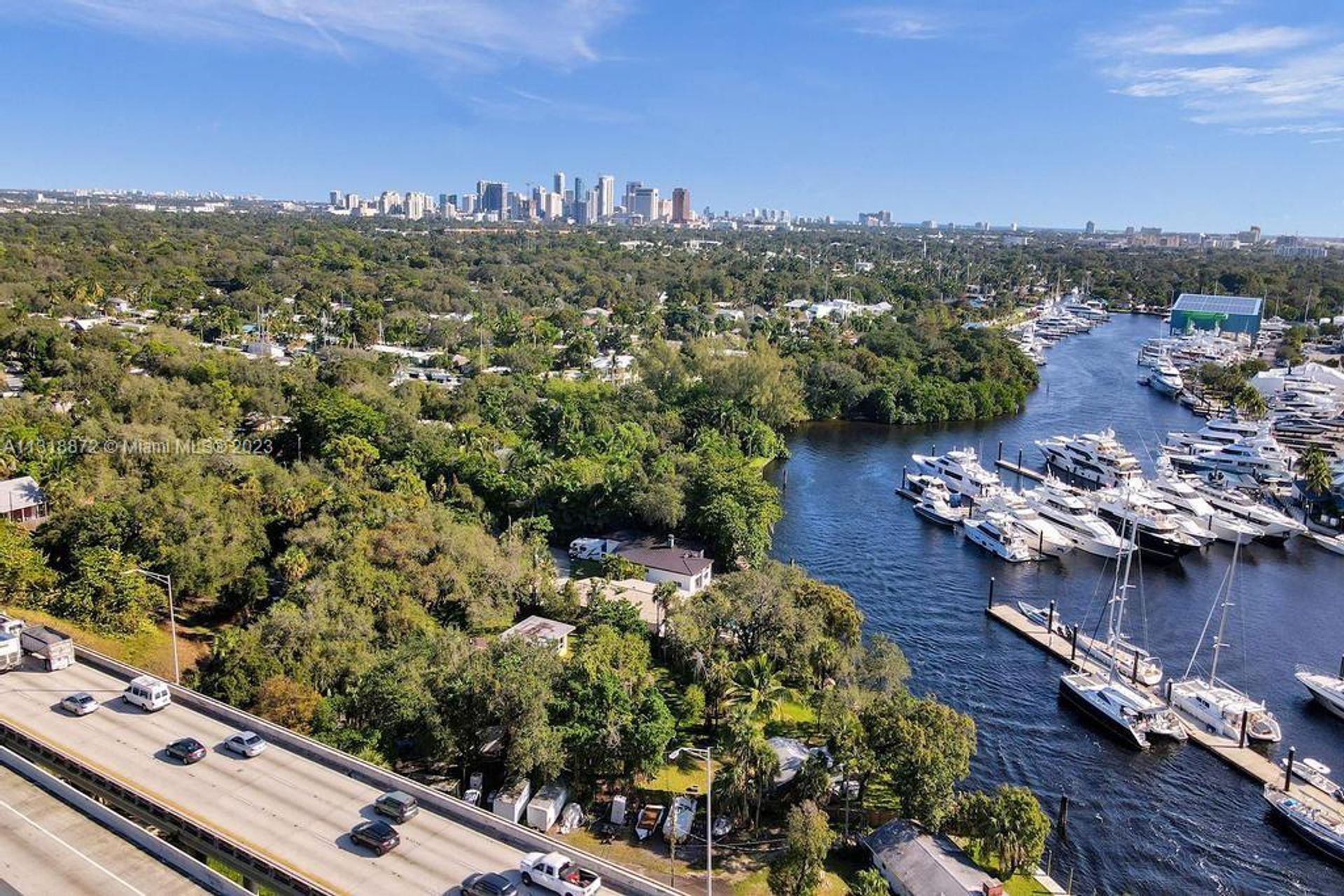 rumah dalam Fort Lauderdale, Florida 11622192