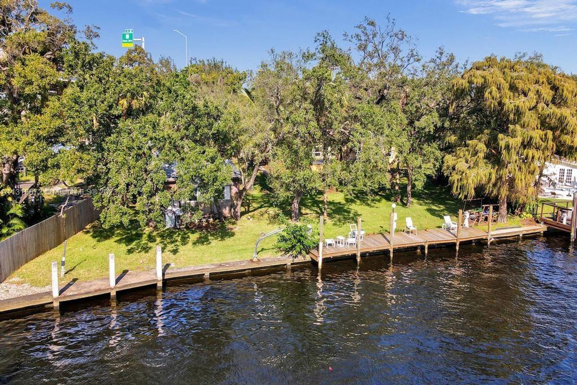 rumah dalam Fort Lauderdale, Florida 11622192