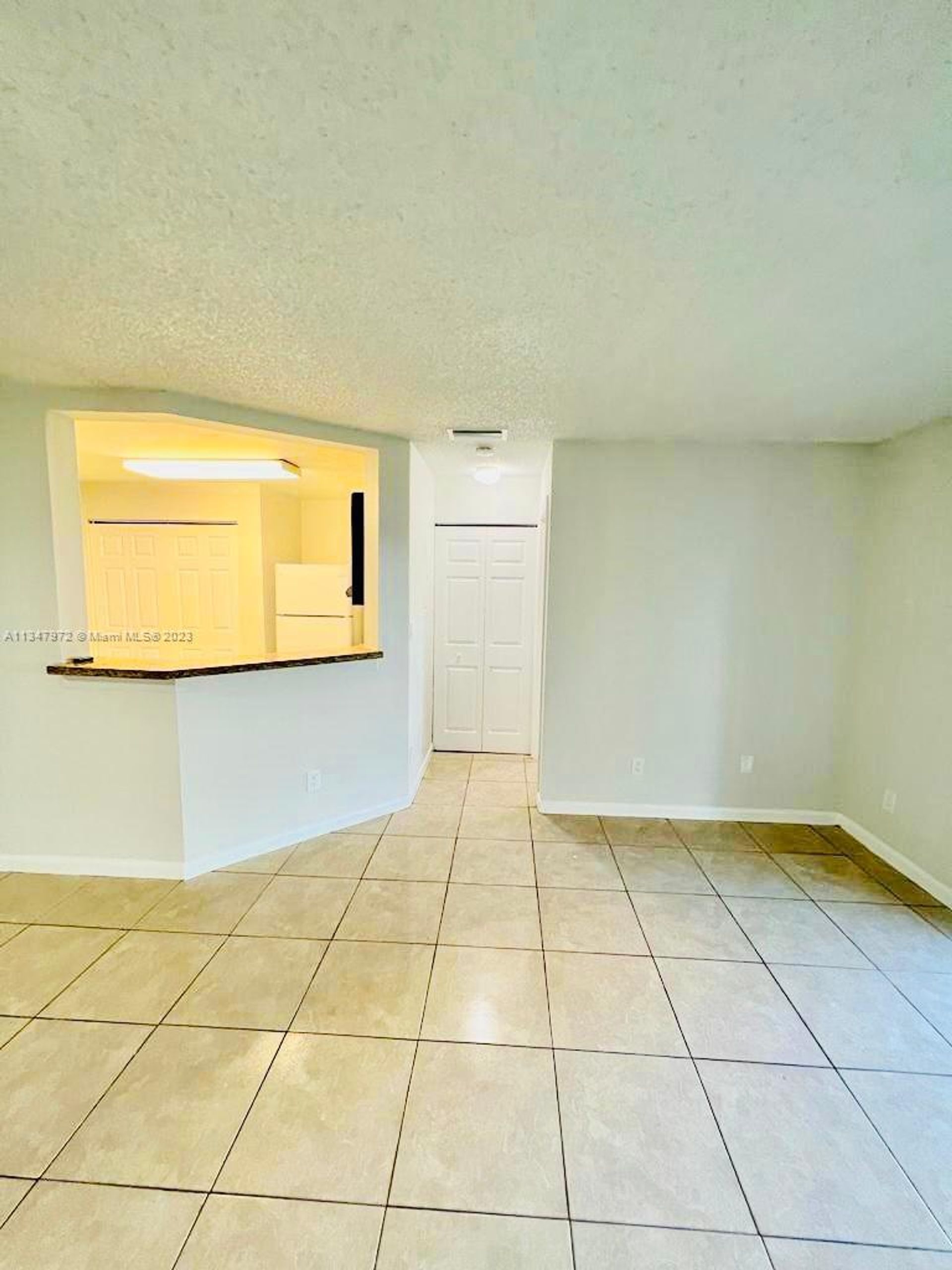 Condominium dans Lauderdale Lakes, Florida 11622220