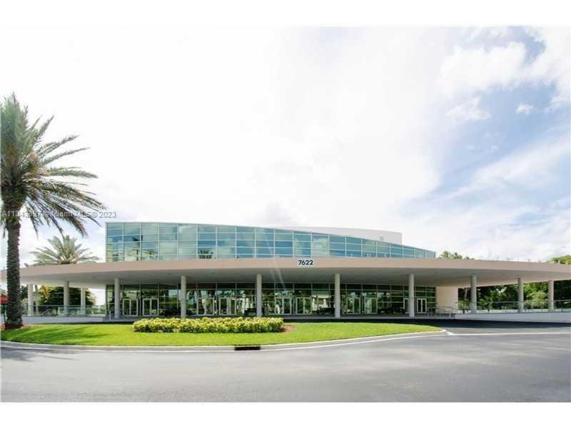 Kondominium dalam Tamarac, Florida 11622225