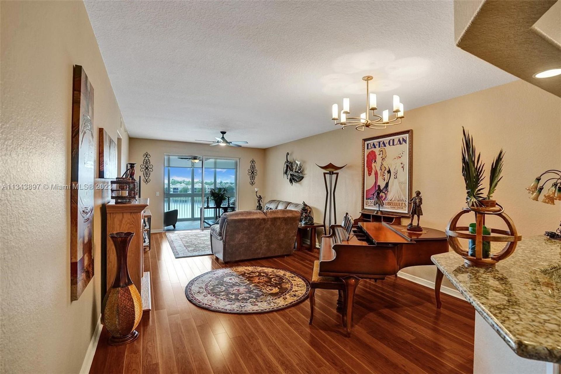 Condominium in Tamarac, Florida 11622225