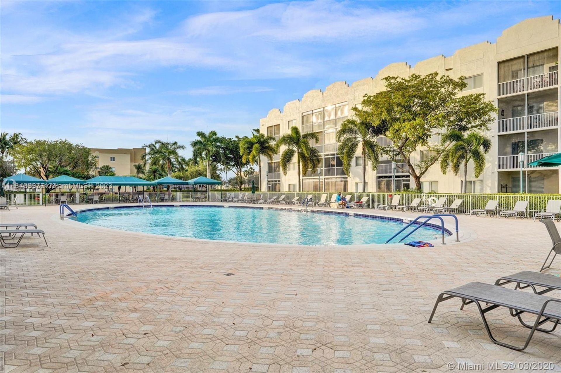 Condominium in Tamarac, Florida 11622225