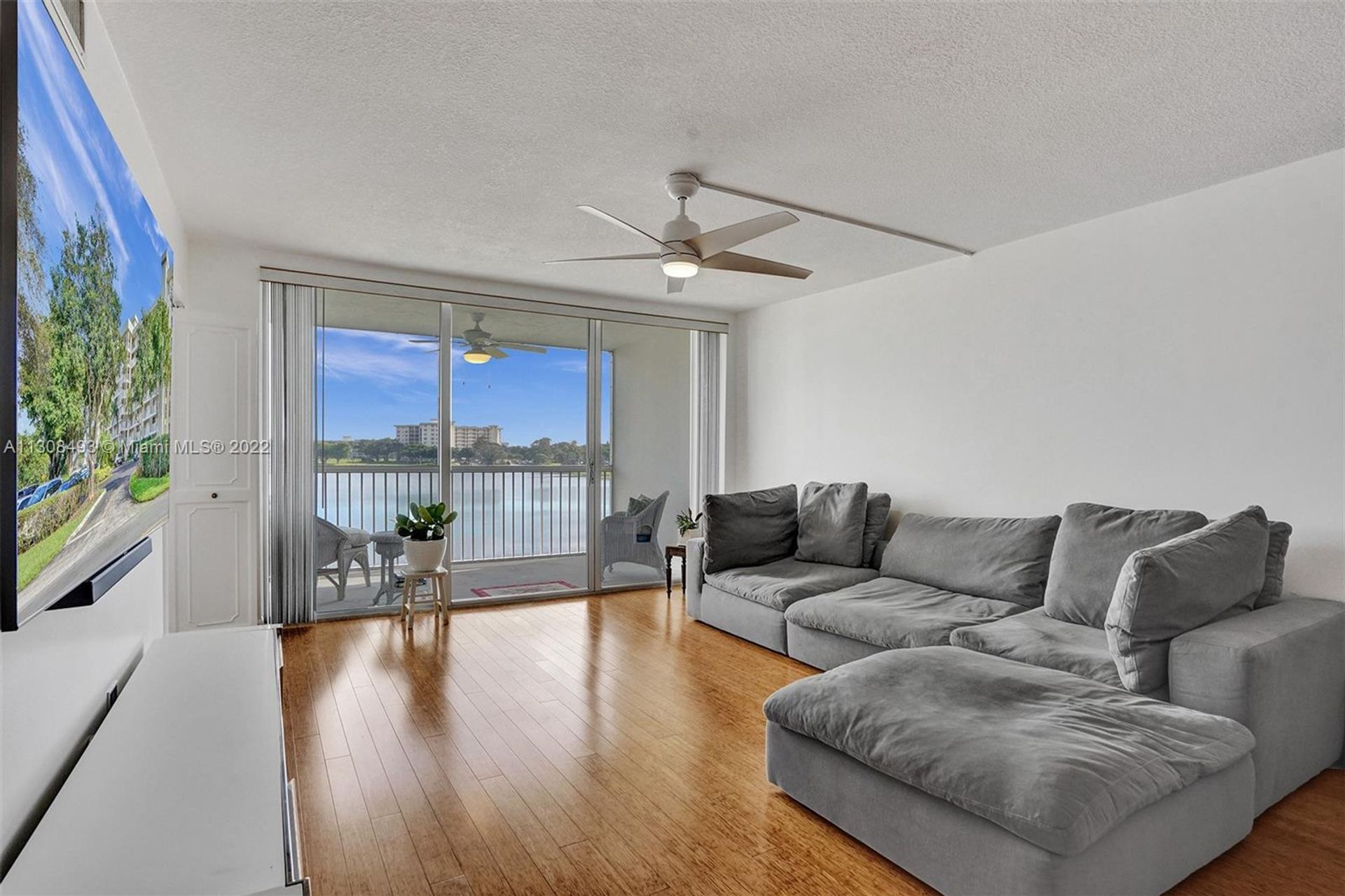 Condominium in Coconut Creek Park, Florida 11622243