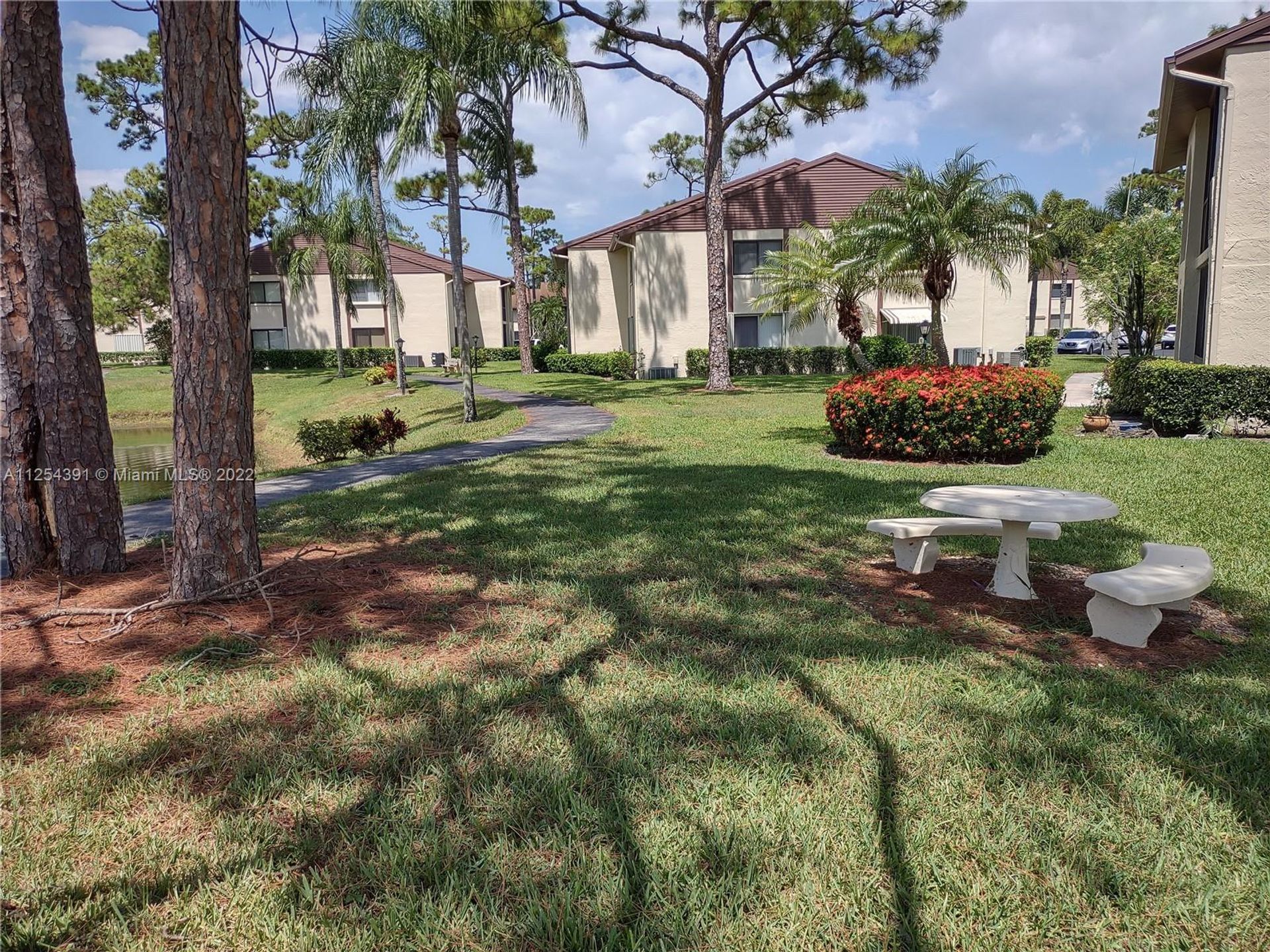 Condominium in Greenacres, Florida 11622249