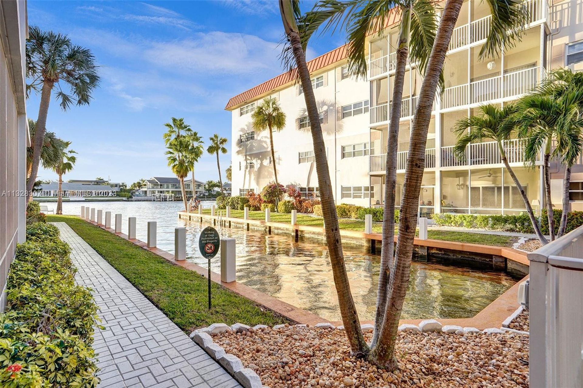 Συγκυριαρχία σε Hallandale Beach, Florida 11622253