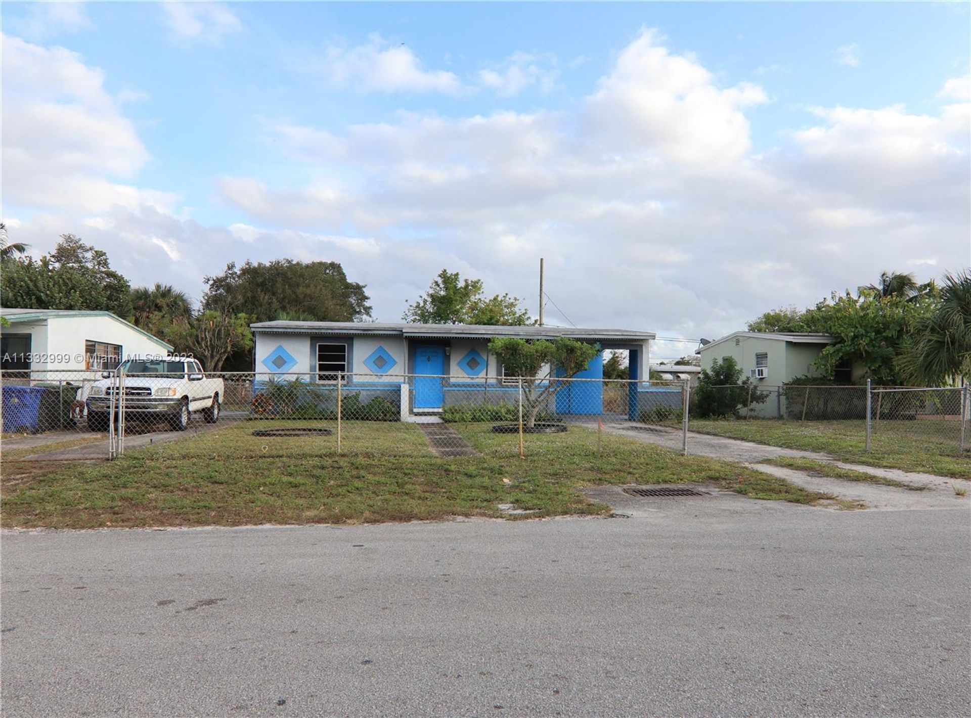 House in Middle River Vista, Florida 11622271