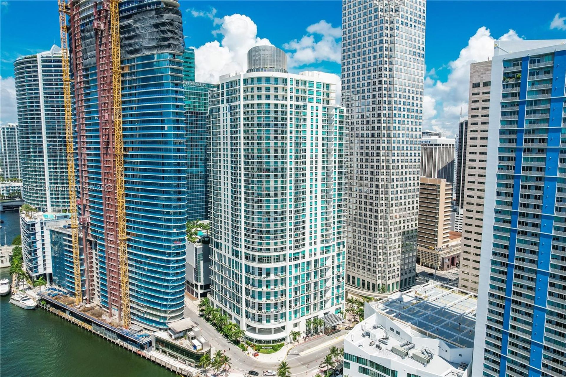 casa no Miami, Florida 11622296