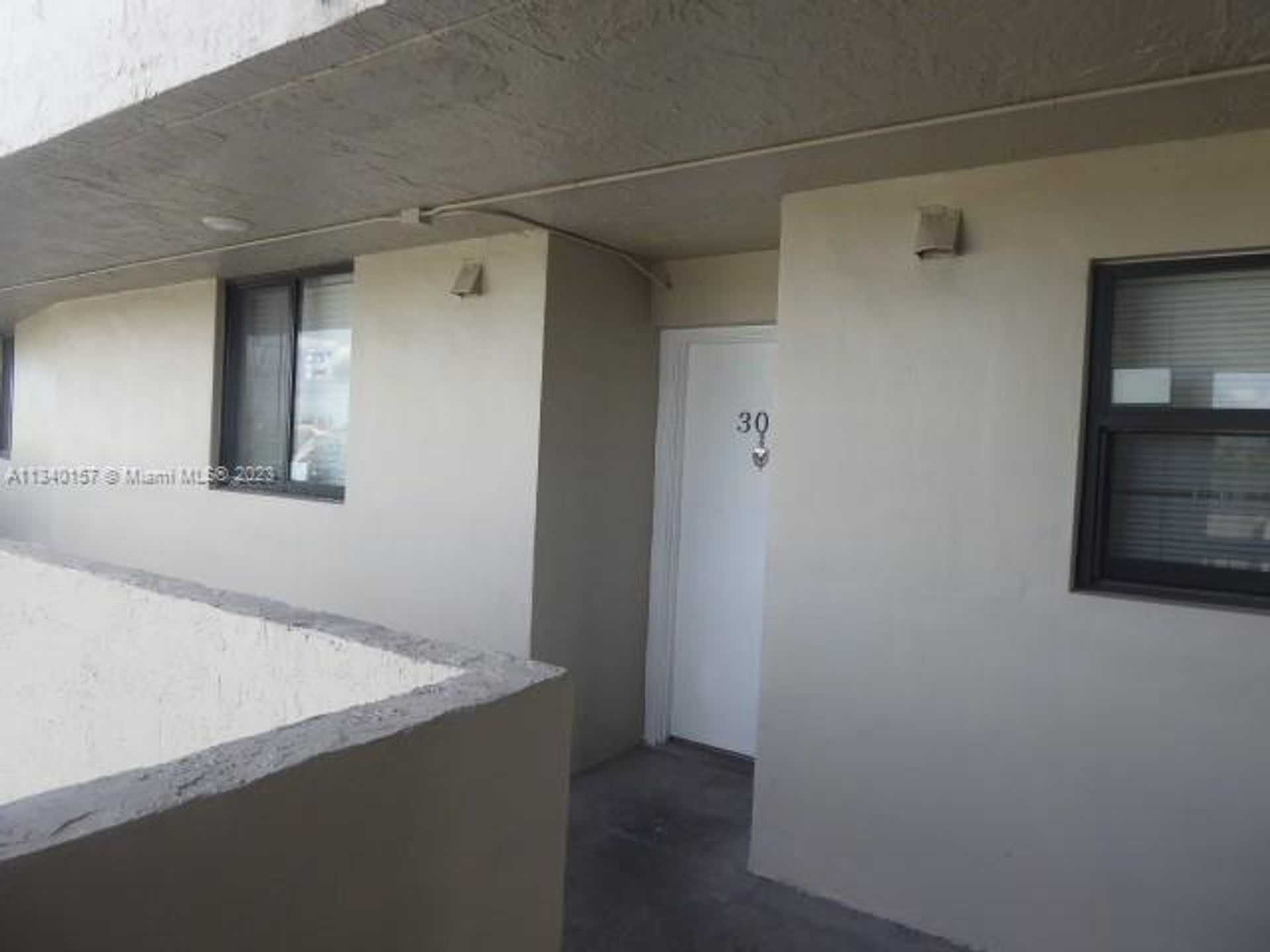 Condominium in Miami, Florida 11622301