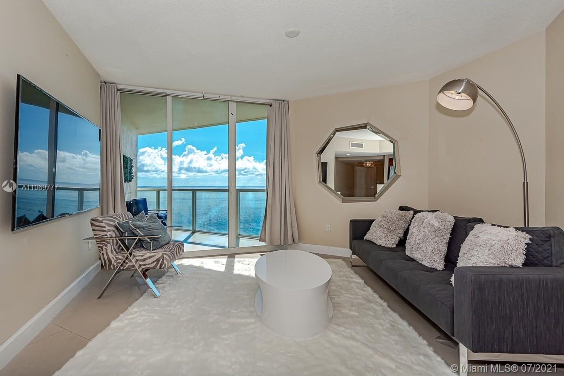 Huis in Sunny Isles Beach, Florida 11622323