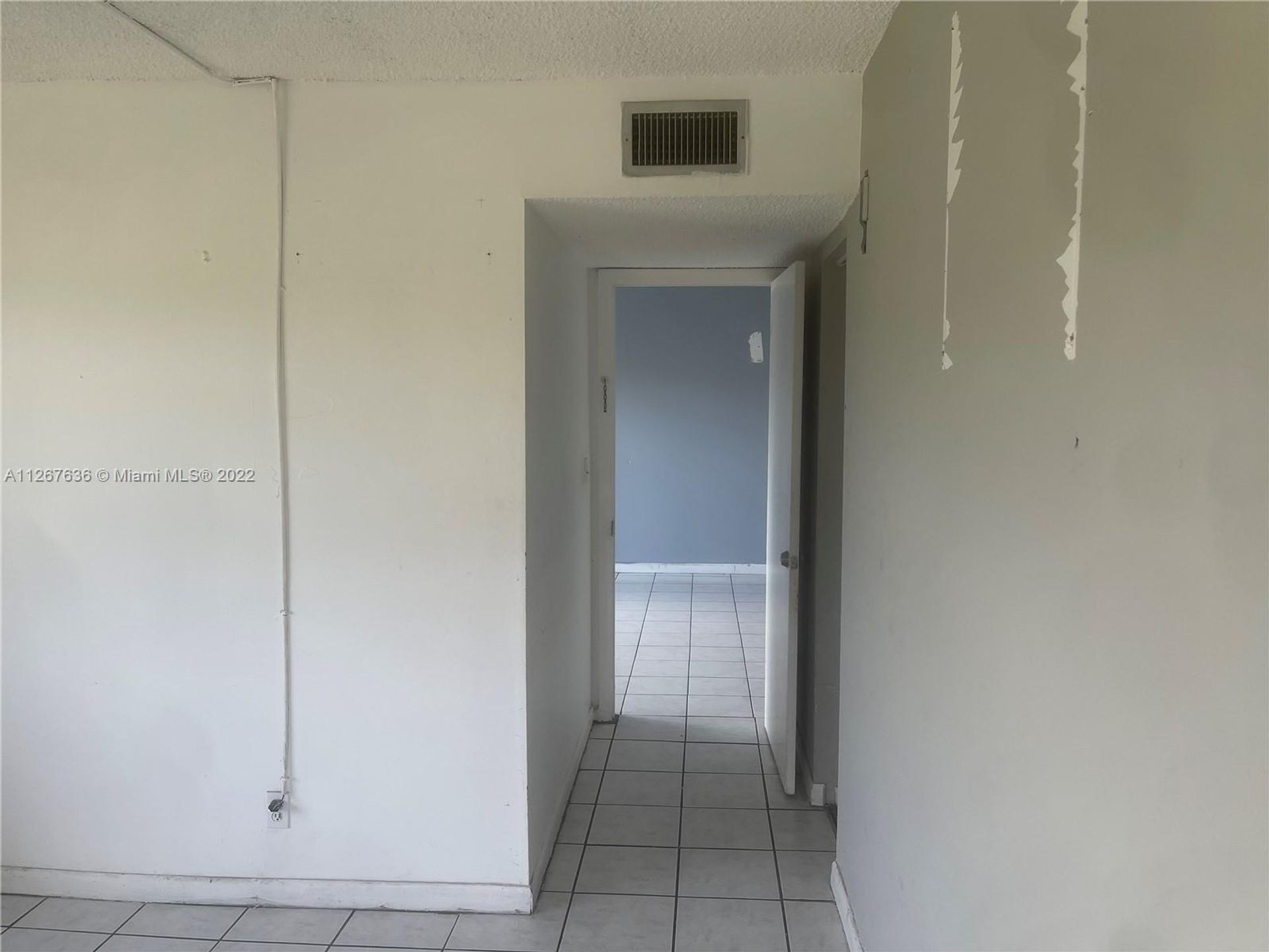 Condominium in North Miami, Florida 11622326