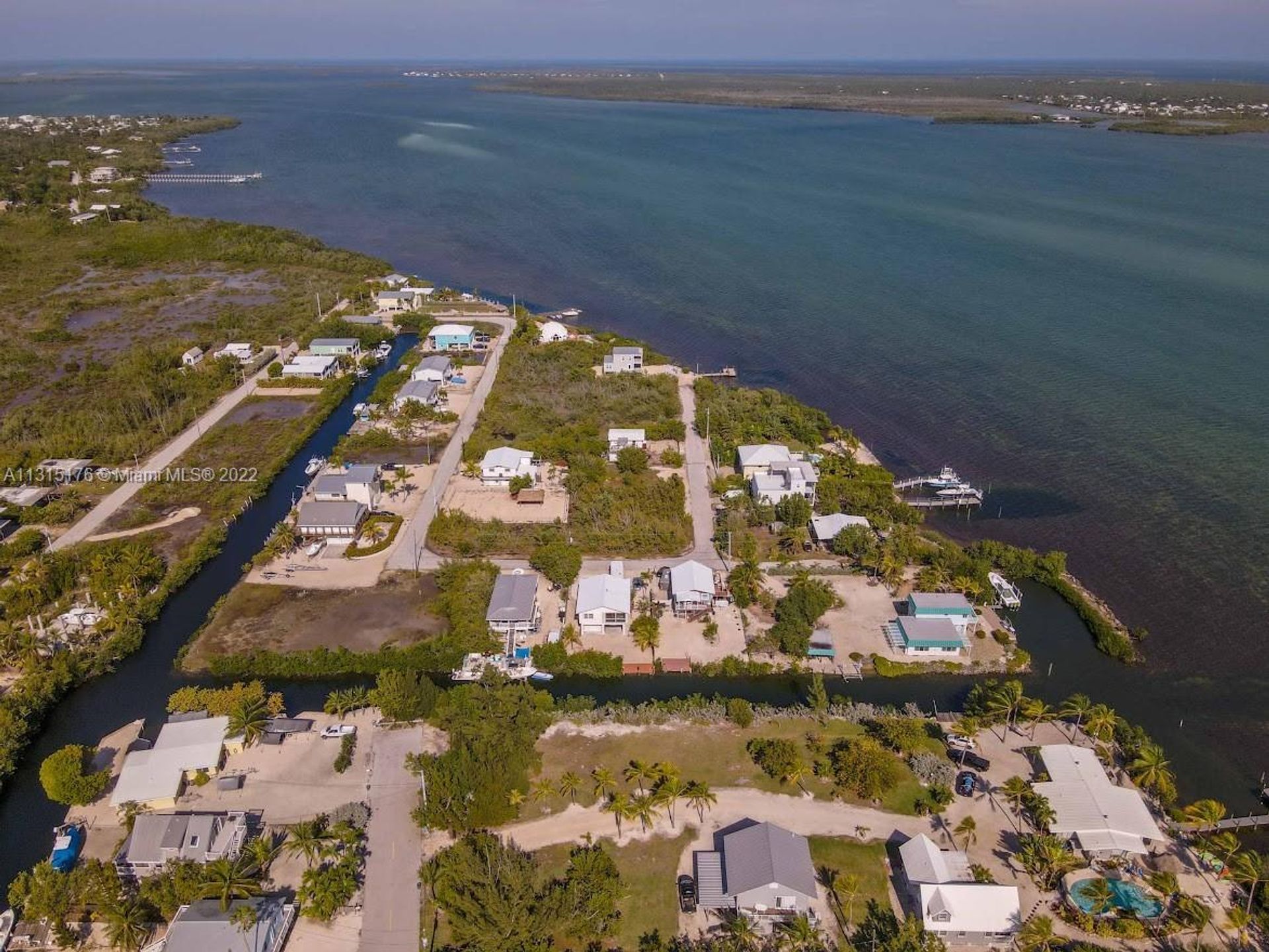 Land i Cudjoe Key, Florida 11622341