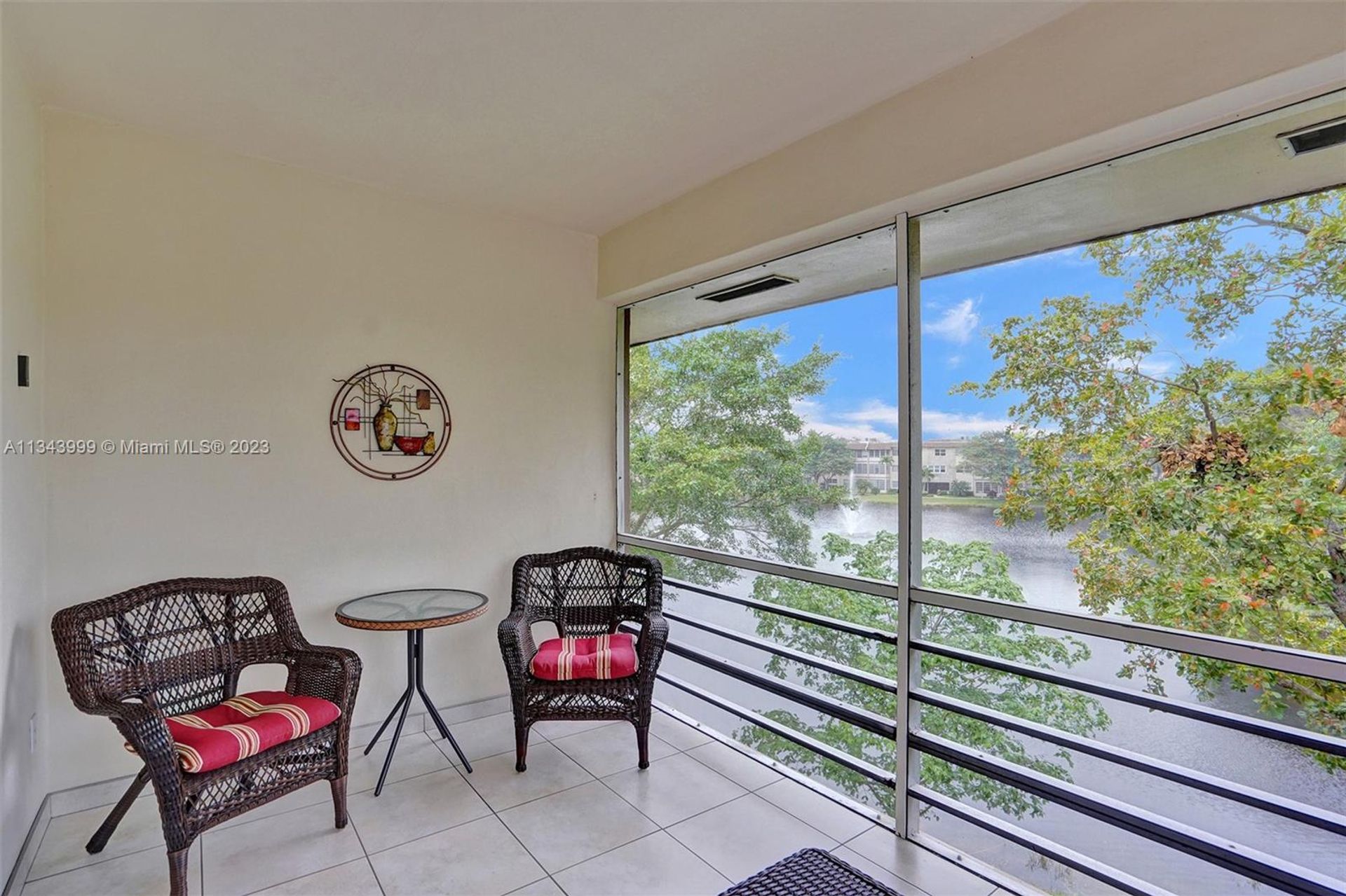 Condominio en Lauderhill, Florida 11622351