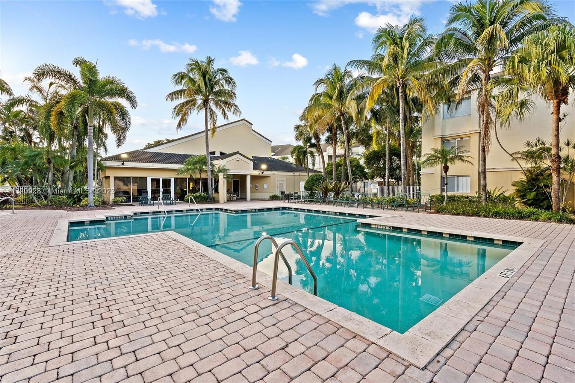 Condominium dans Tamarac, Florida 11622363