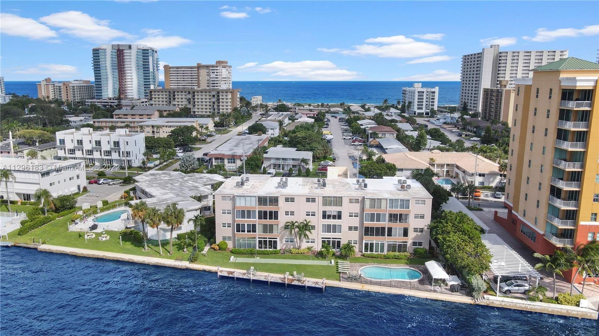 Bolig i Pompano Beach, Florida 11622389