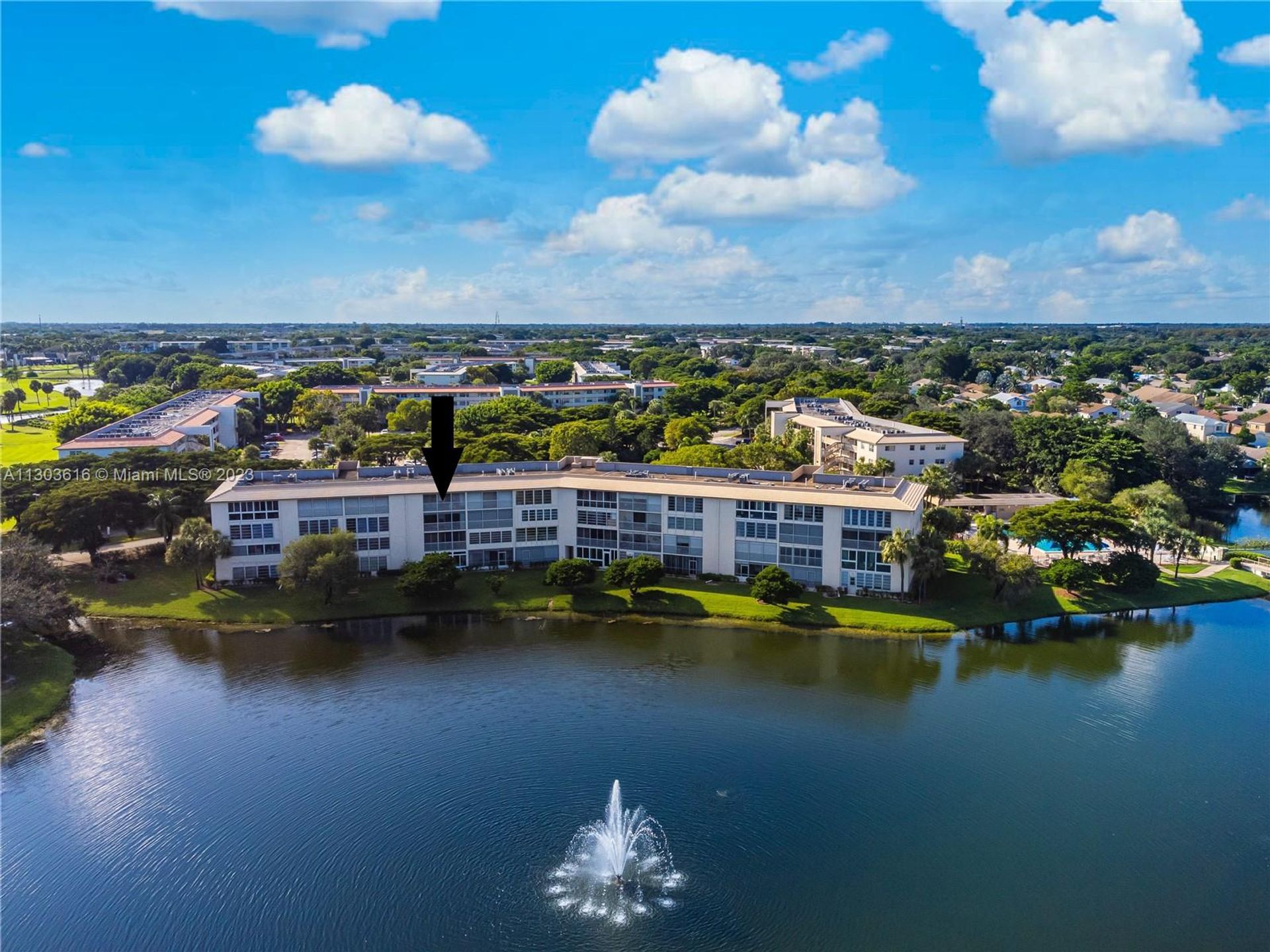 Κατοικητικός σε Coconut Creek, Florida 11622413