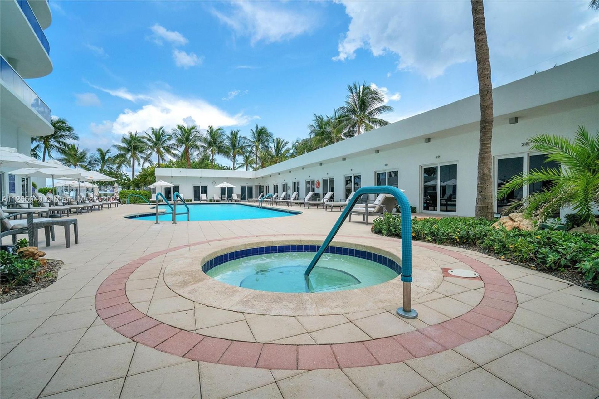 Συγκυριαρχία σε Bal Harbour, Florida 11622419