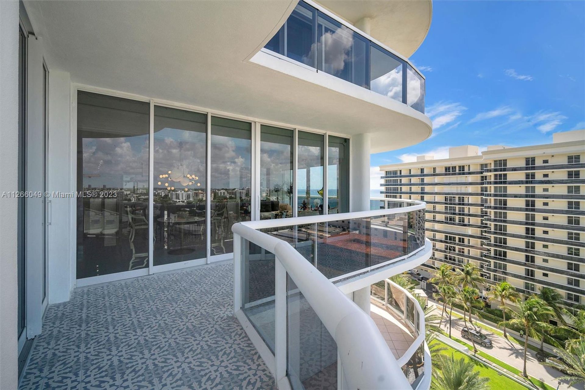 Συγκυριαρχία σε Bal Harbour, Florida 11622419