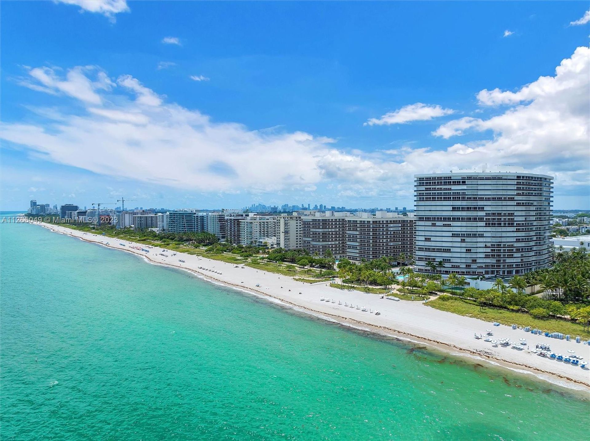 Condominio en Bal Harbour, Florida 11622419