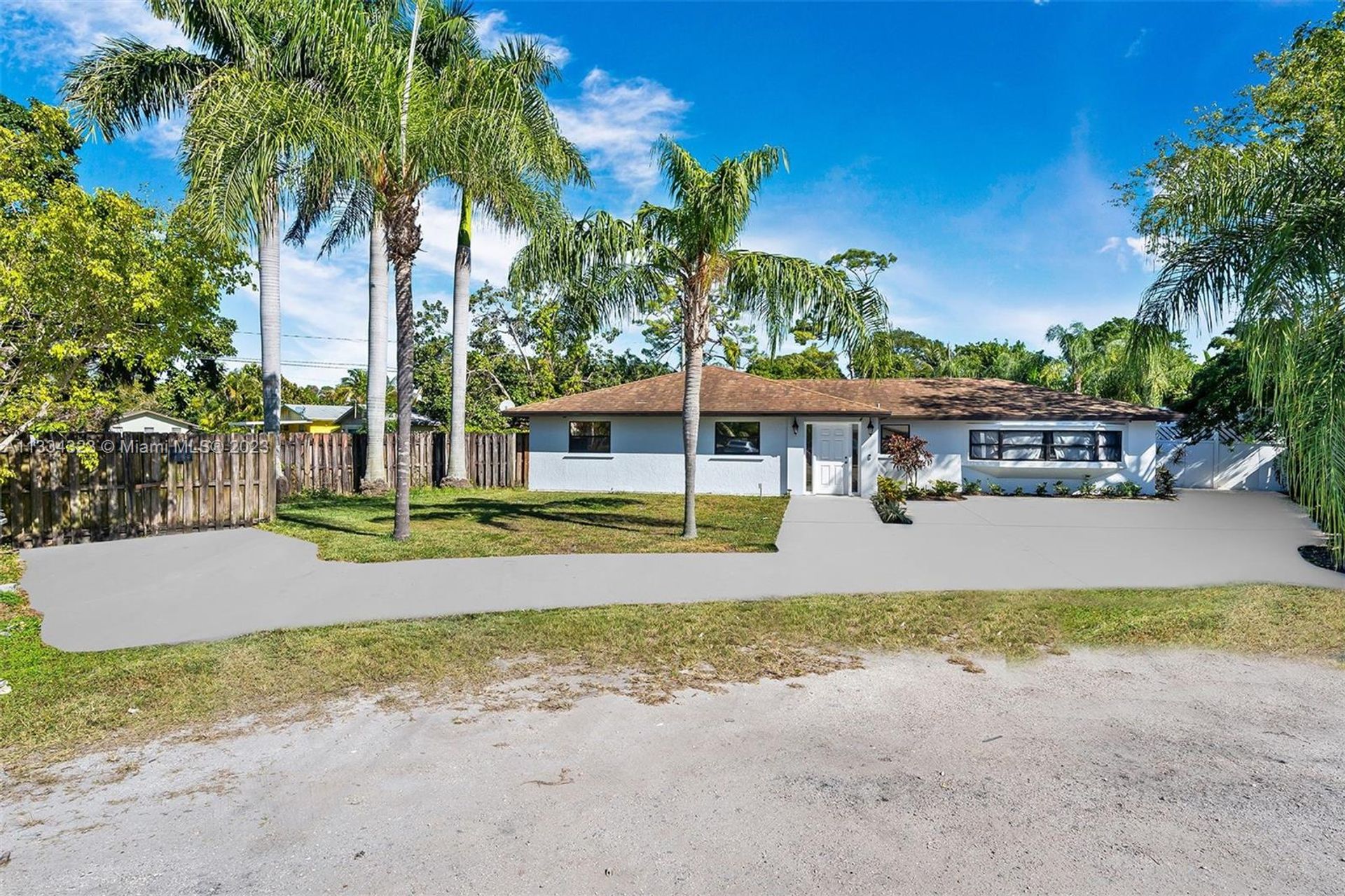 casa no Kenwood Estates, Florida 11622432