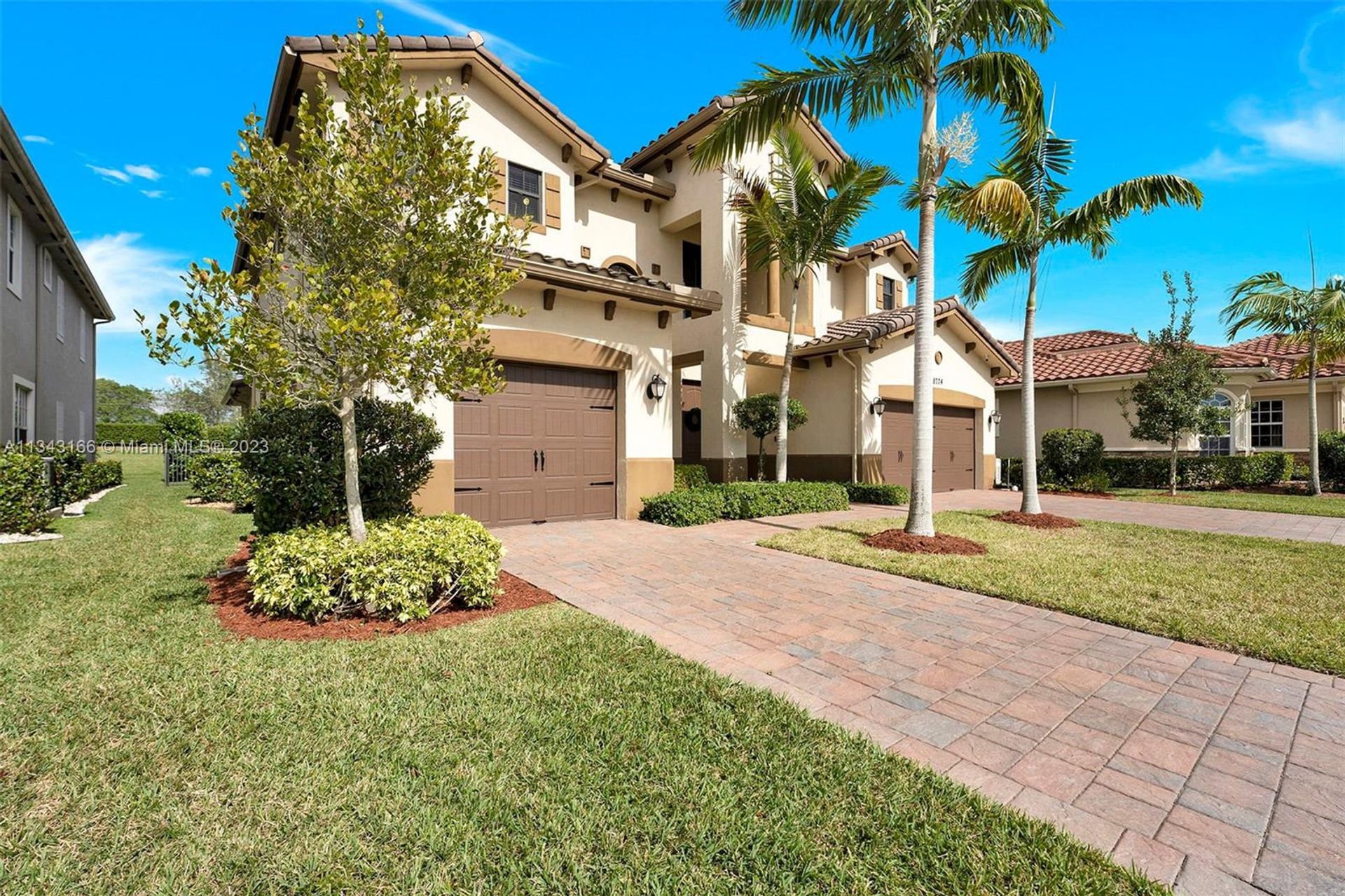 House in Parkland, Florida 11622440