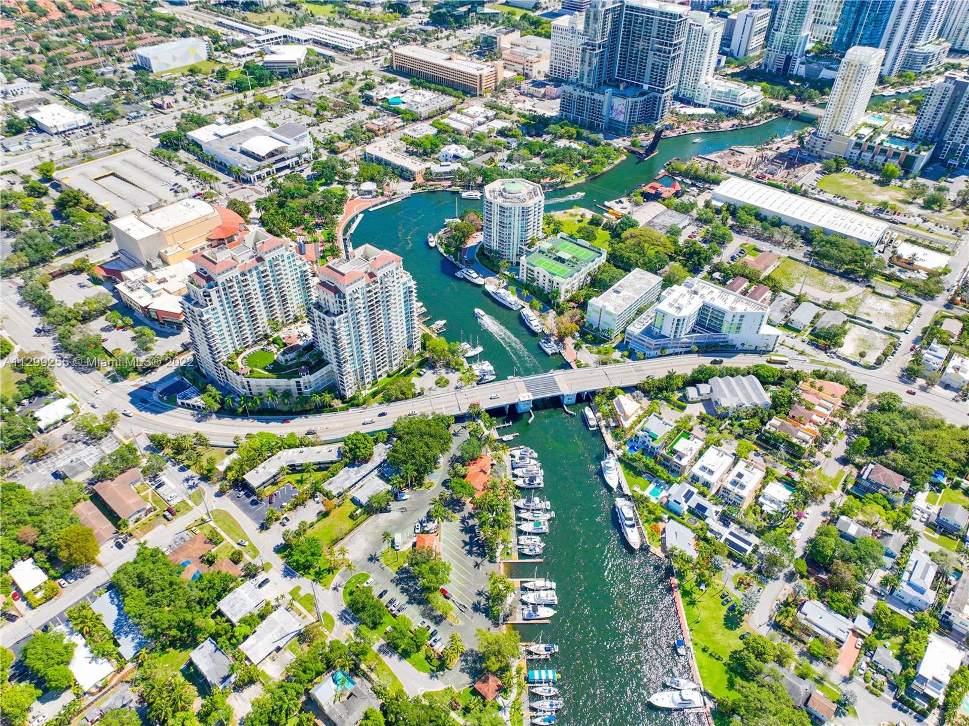 Rumah di Fort Lauderdale, Florida 11622478