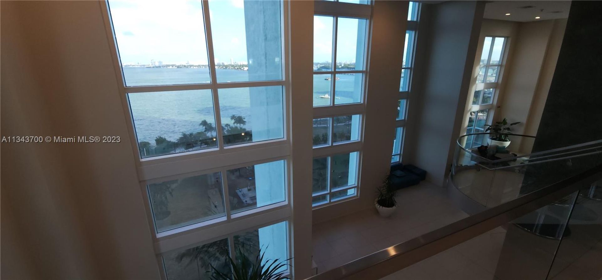 Condominium in Miami, Florida 11622526