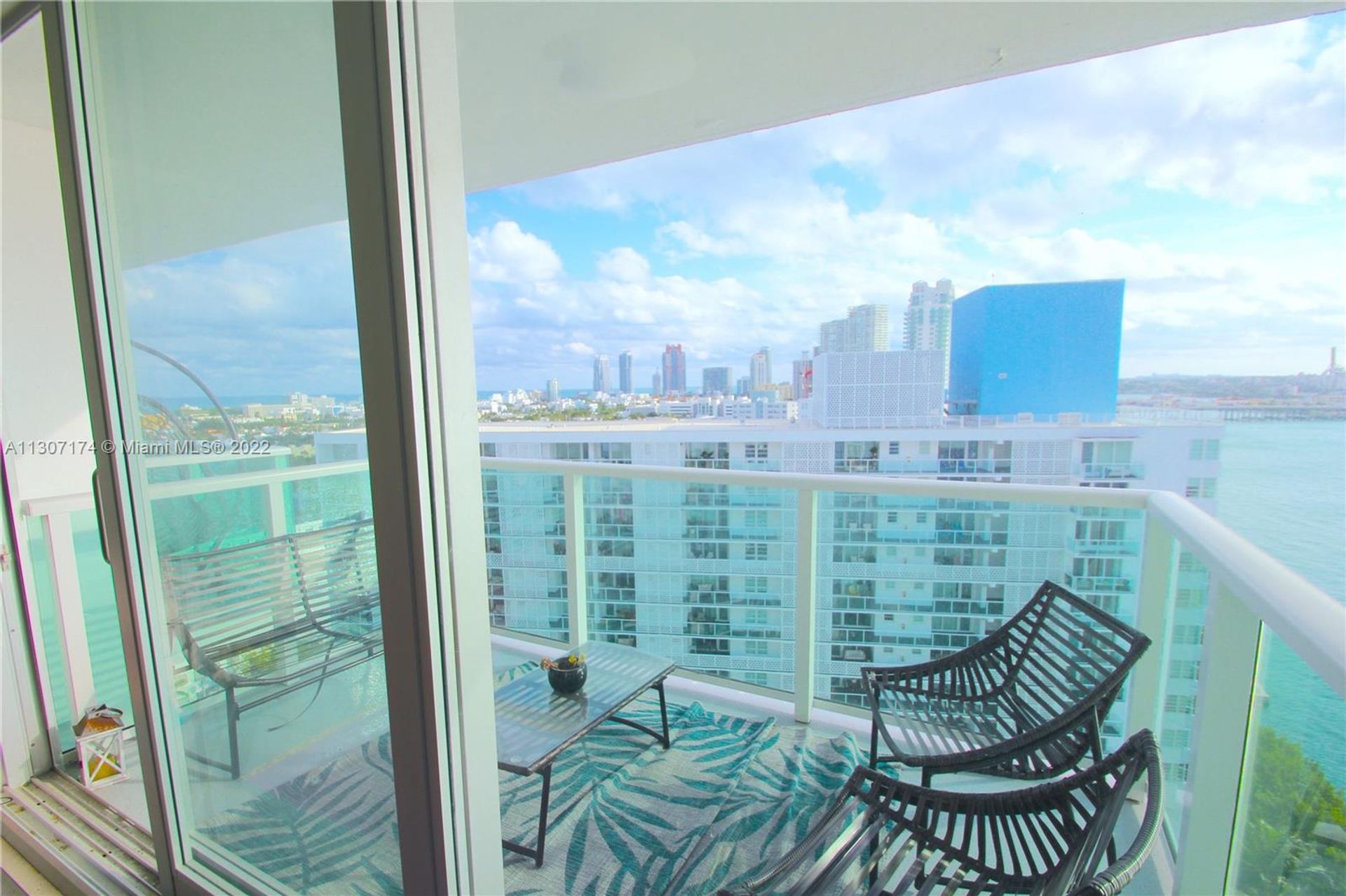 Condominium in Miami Beach, Florida 11622538