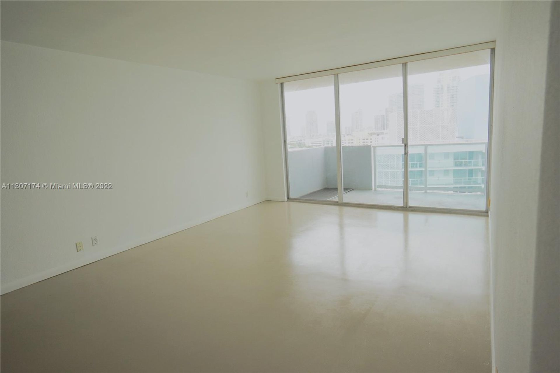 Condominium in Miami Beach, Florida 11622538