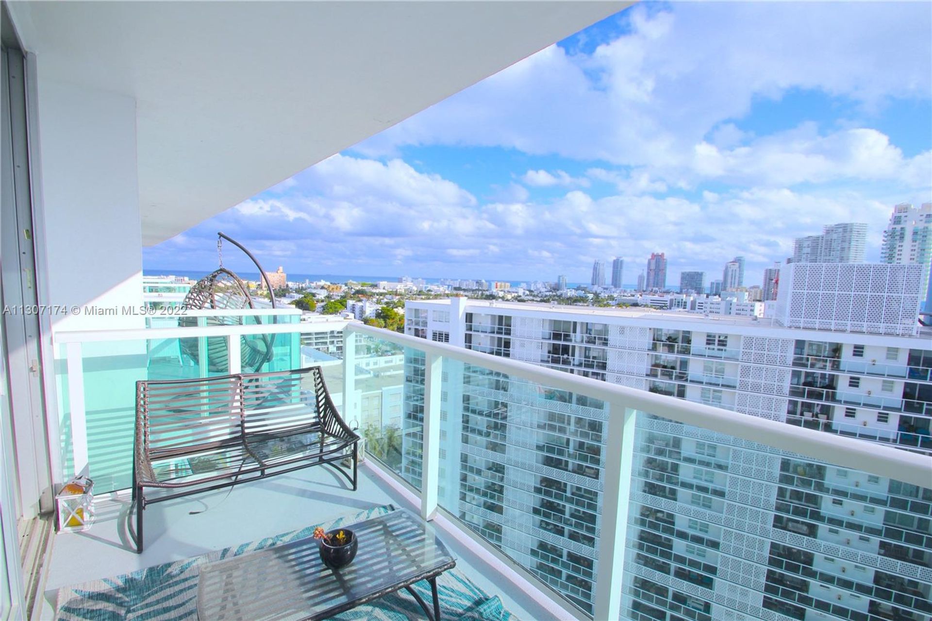 公寓 在 Miami Beach, Florida 11622538