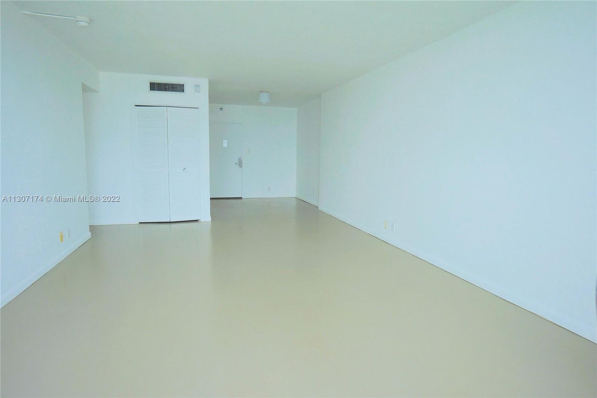 Condominium in Miami Beach, Florida 11622538