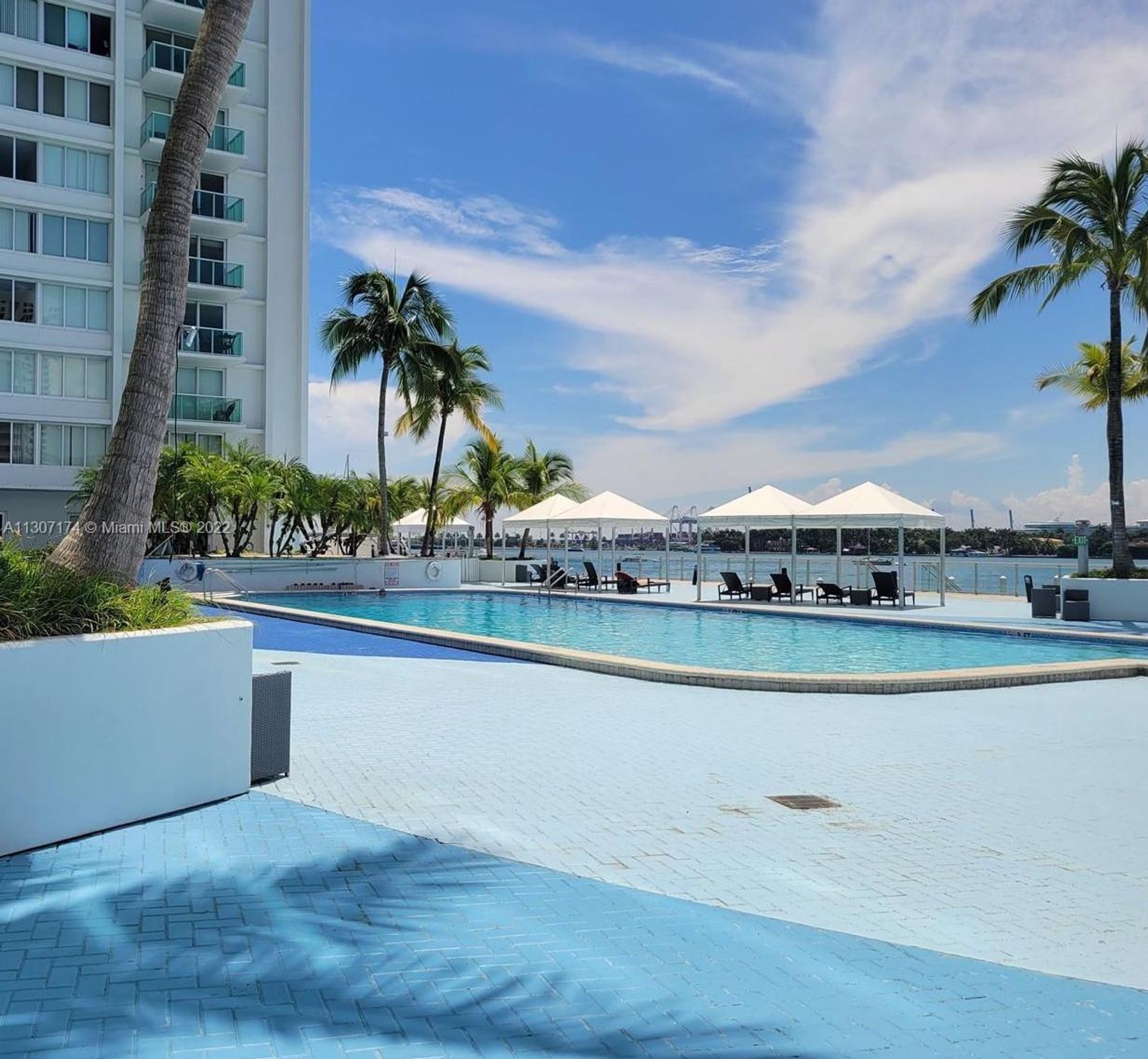 Condominium in Miami Beach, Florida 11622538