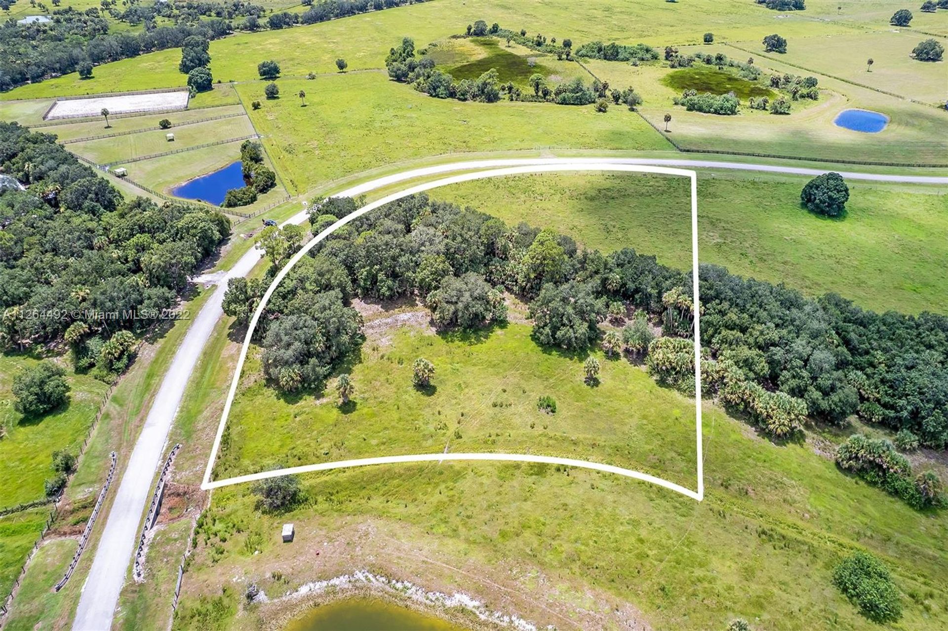 Land in , Florida 11622613