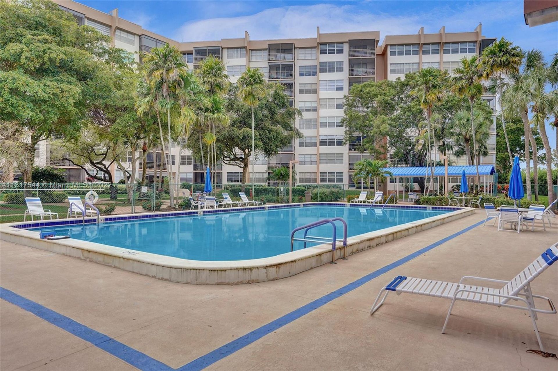 Condominium dans Pembroke Pines, Florida 11622622