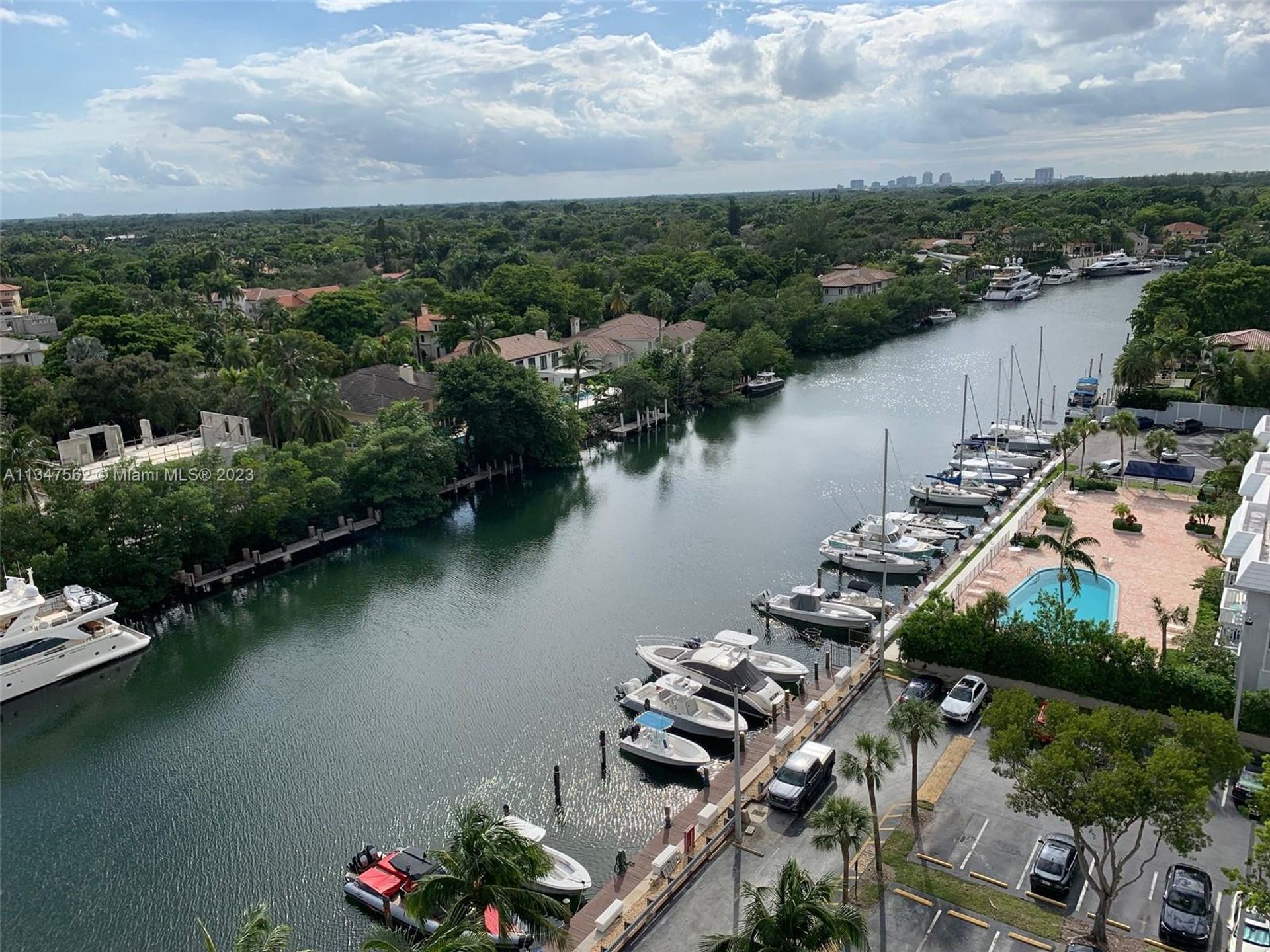 بيت في Coral Gables, Florida 11622630