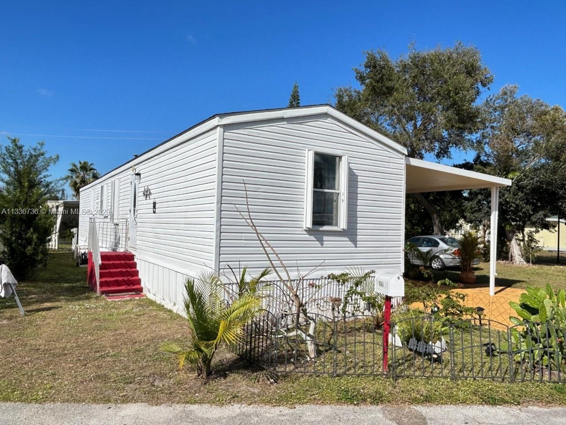 rumah dalam Perladangan, Florida 11622637