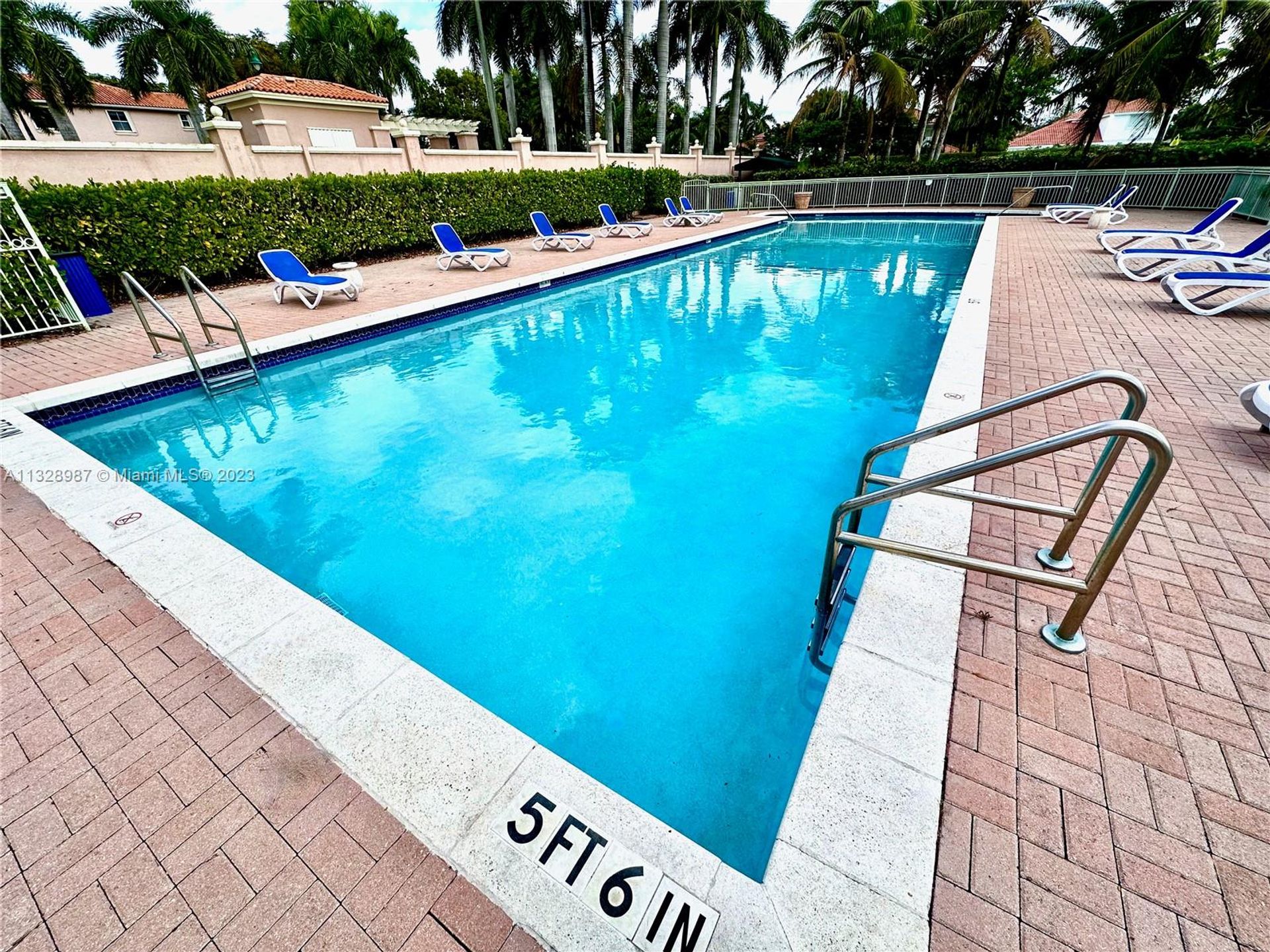 Condominium dans Doral, Florida 11622648