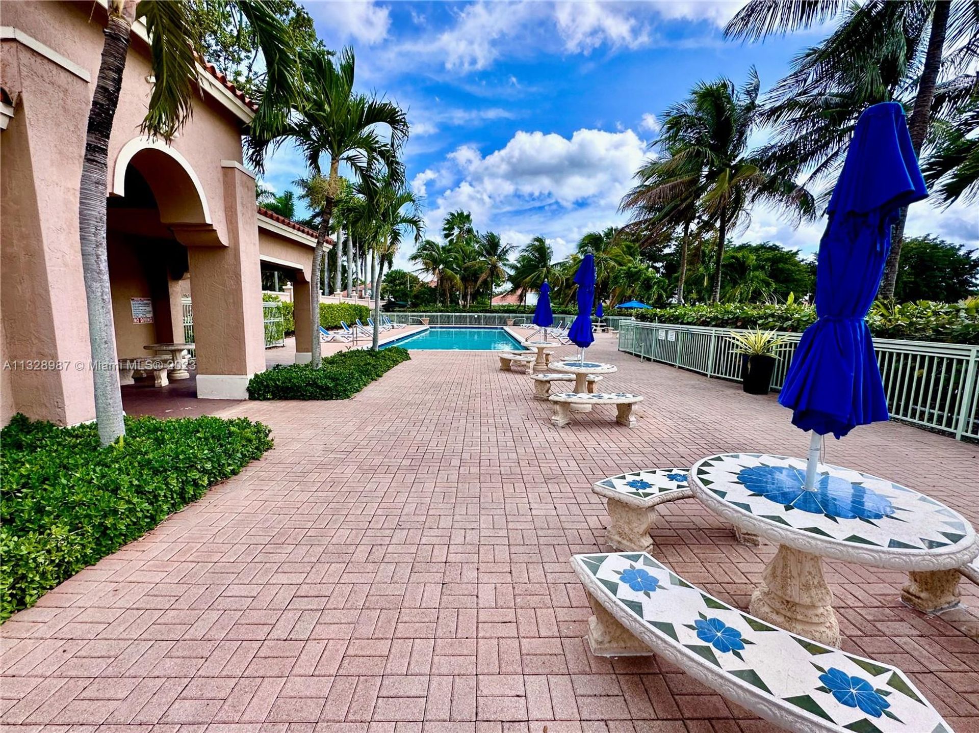 Condominium dans Doral, Florida 11622648